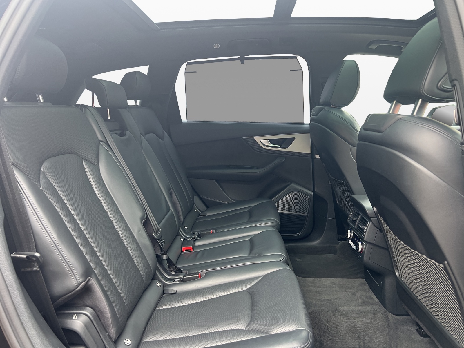 AUDI SQ7 4.0 TDI quattro tiptronic-image-18