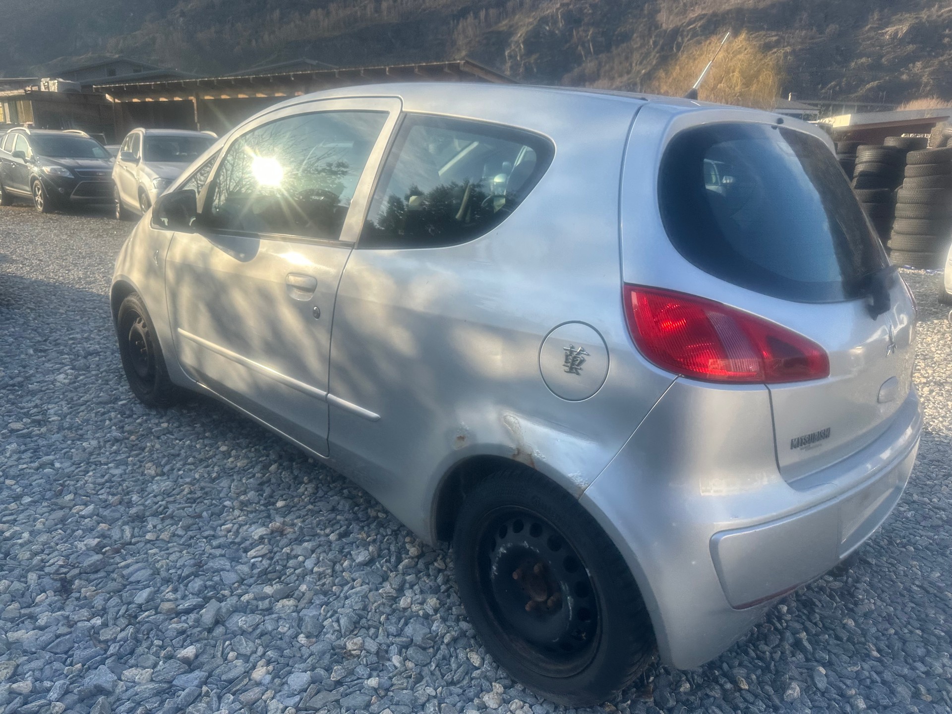 MITSUBISHI Colt 1.3 16V Celebration 30-image-7