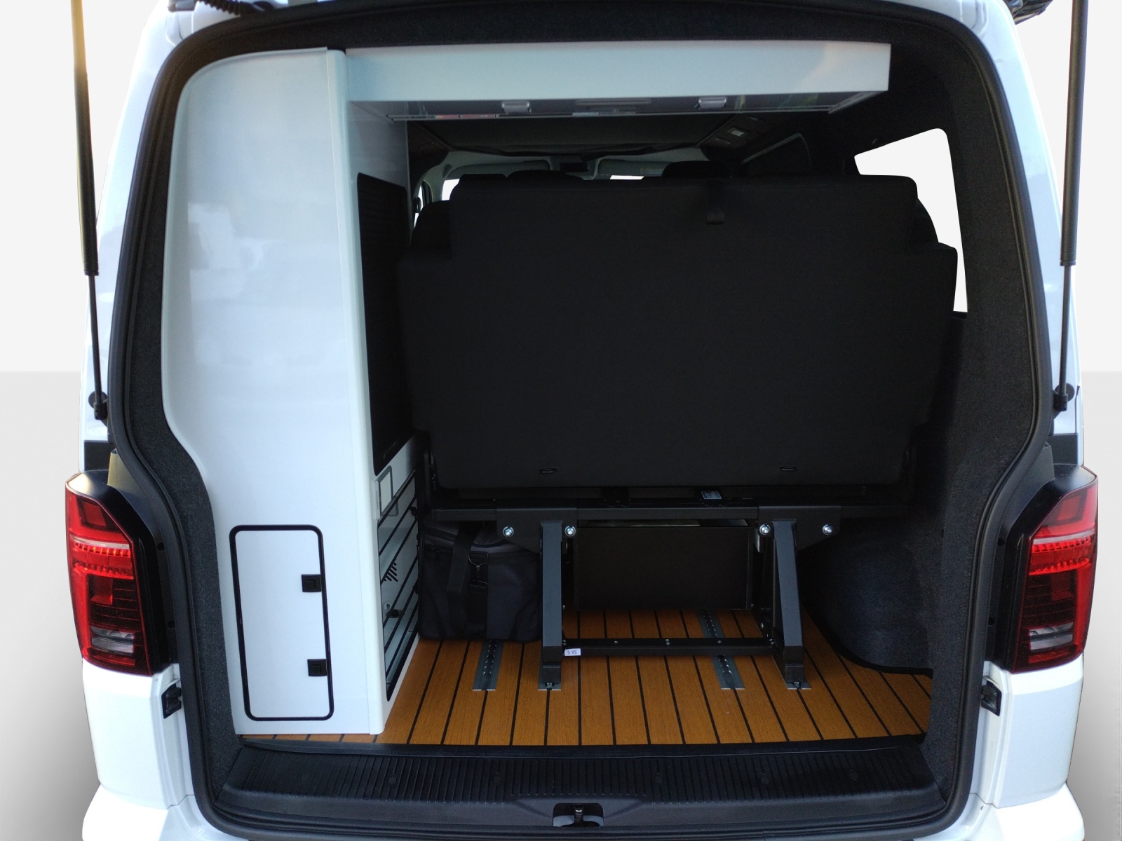 VW Envia Free DSG 4Motion-image-12