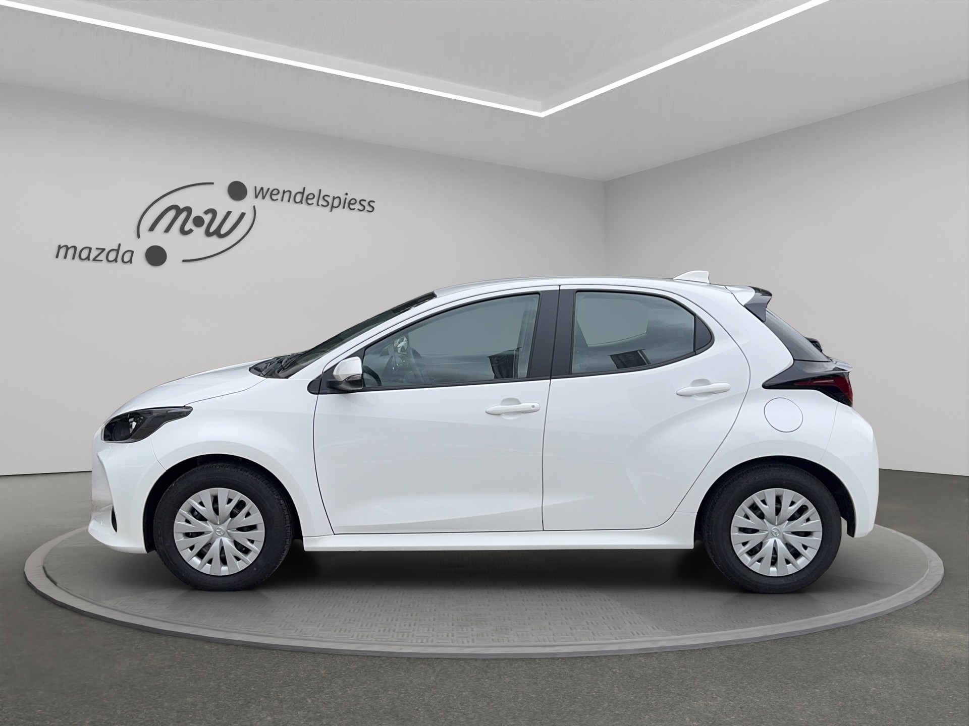 MAZDA 2 Hybrid Pure-image-4