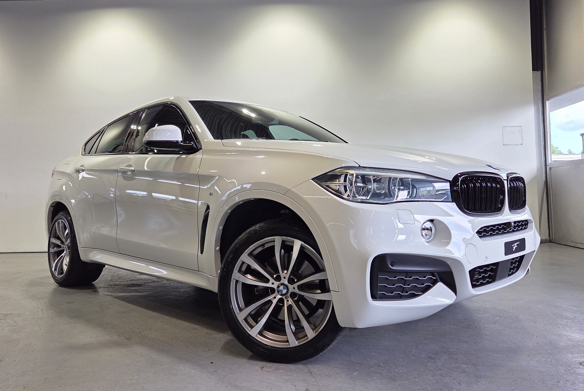 BMW X6 40d xDrive M-Sport-image-0