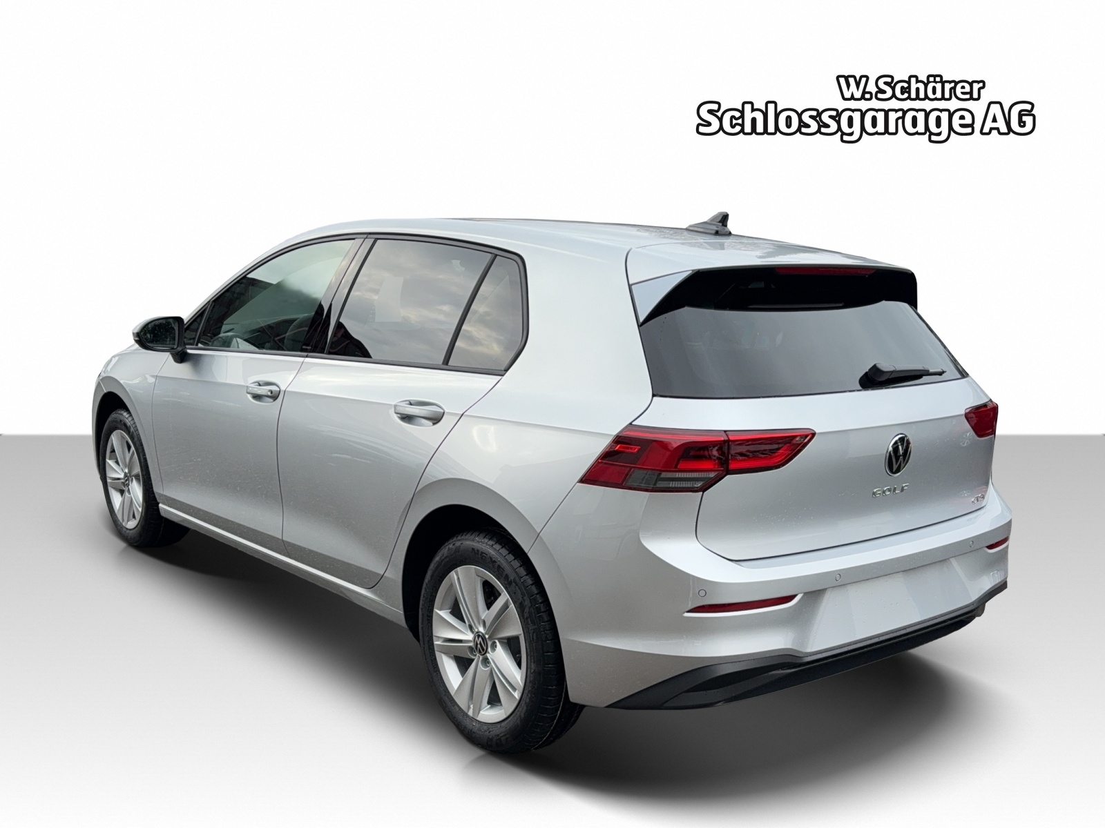 VW Golf 1.0 eTSI mHEV ACTLife DSG-image-2