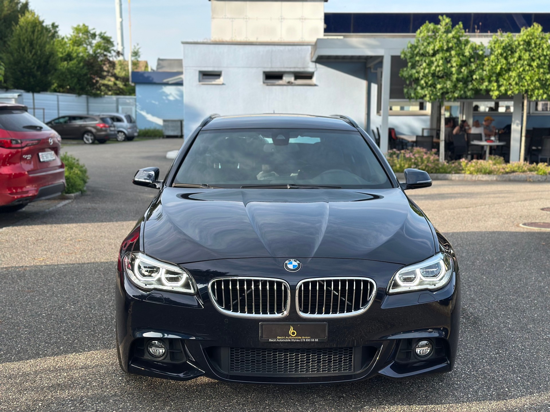 BMW 528i Touring xDrive Steptronic-image-2
