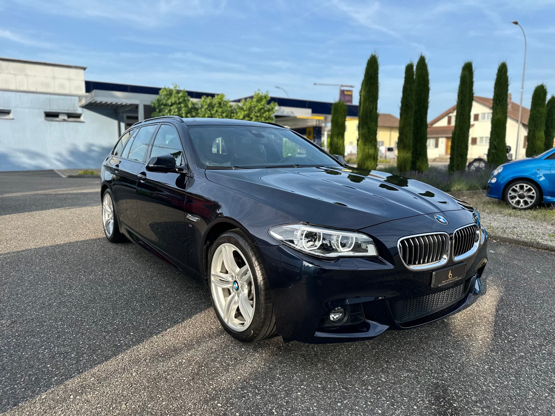 BMW 528i Touring xDrive Steptronic-image-1
