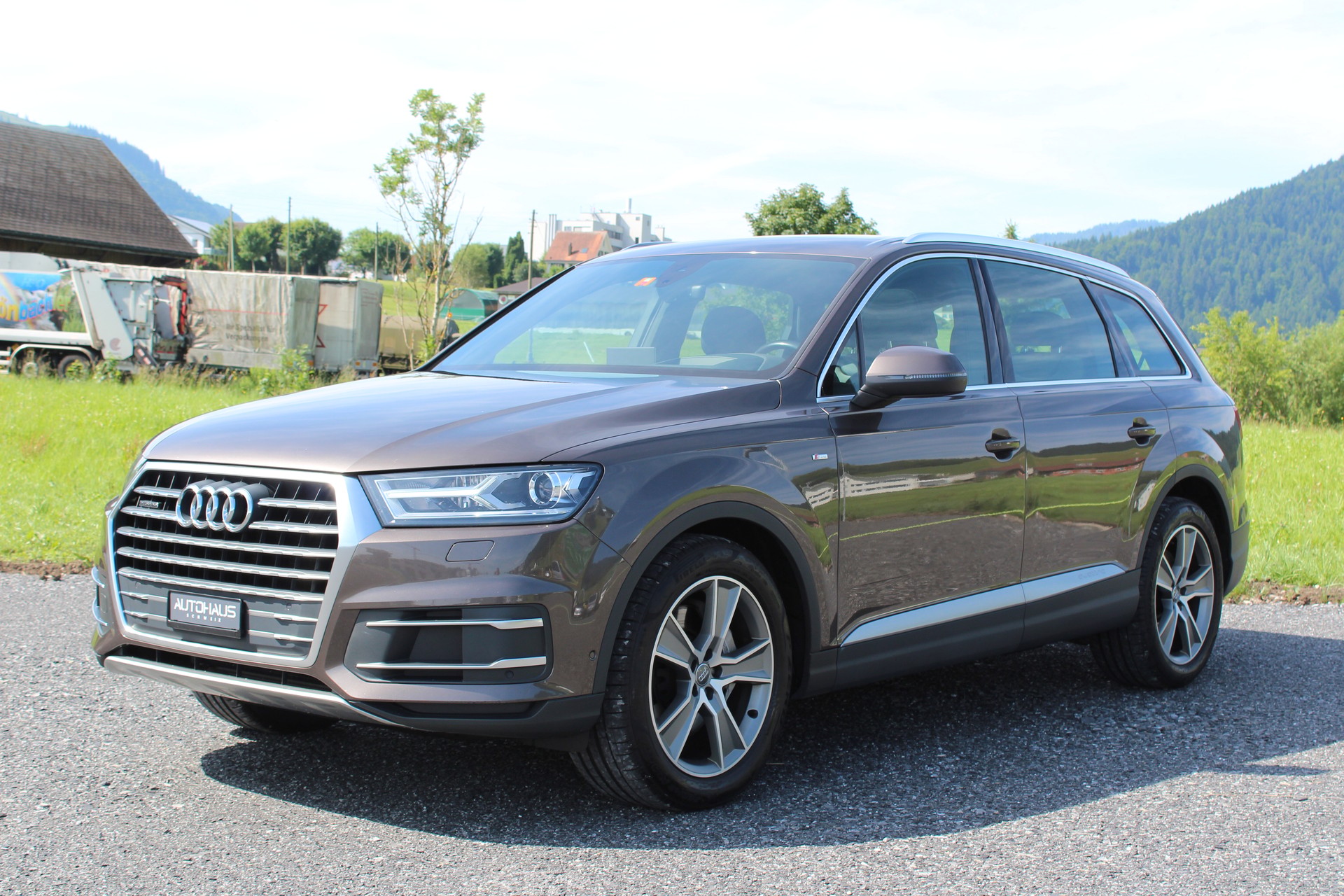 AUDI Q7 3.0 TDI quattro tiptronic 7-Plätzer