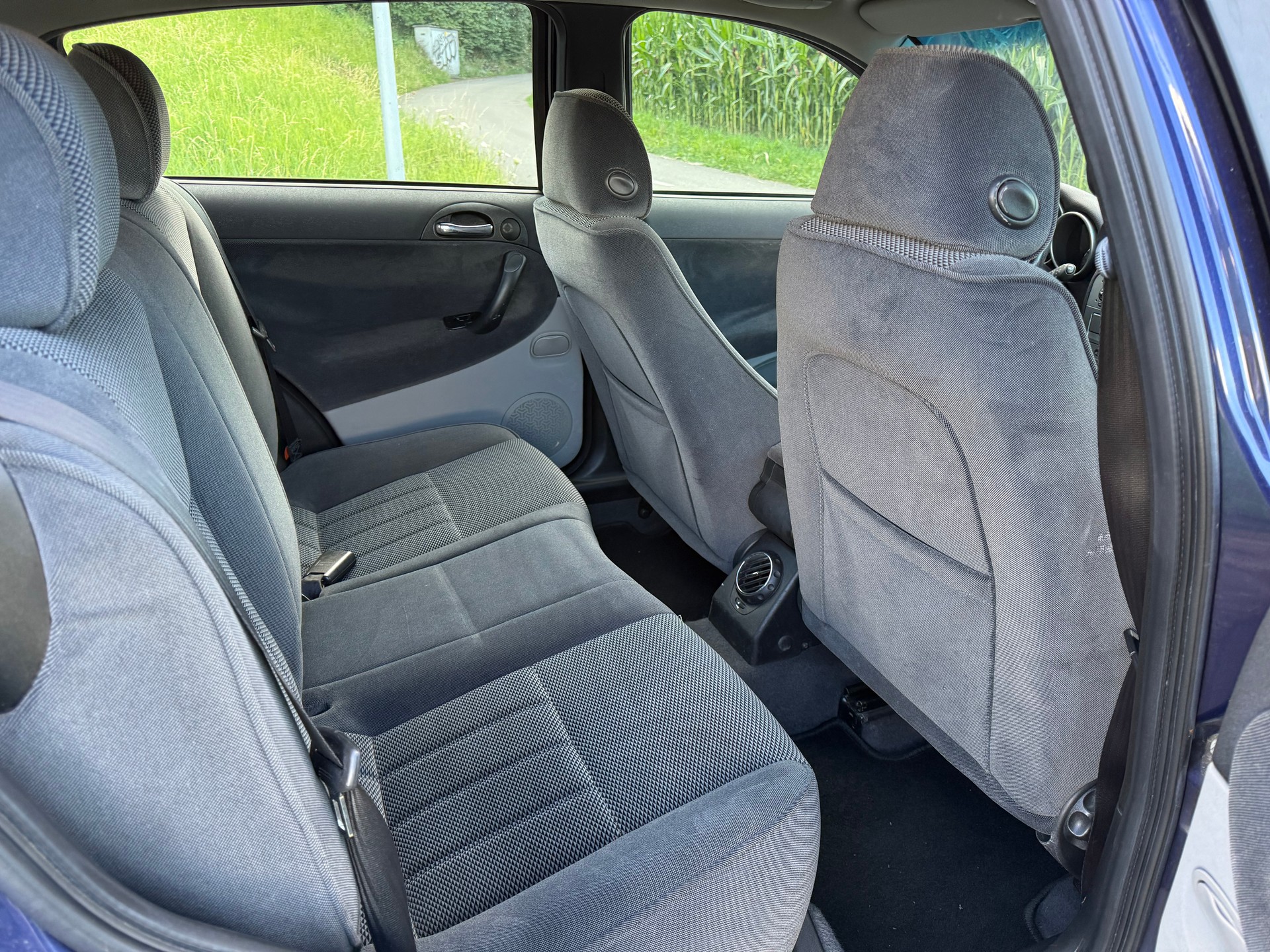 ALFA ROMEO 147 1.6 TS 16V Distinctive-image-6