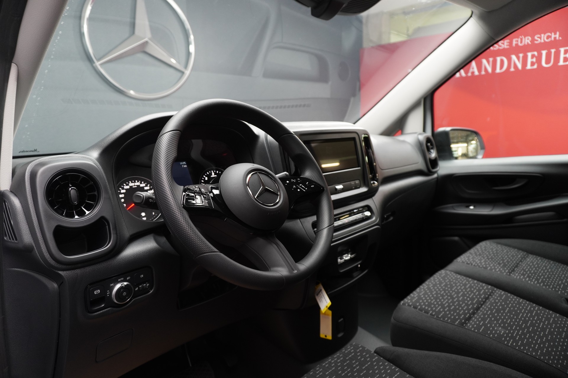 MERCEDES-BENZ Vito 114 CDI KA PRO 3200mm L-image-3