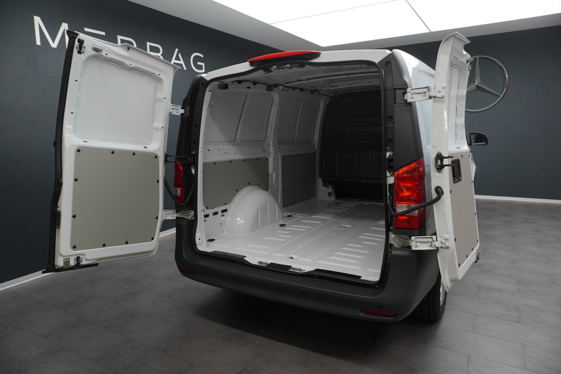 MERCEDES-BENZ Vito 114 CDI KA PRO 3200mm L-image-12