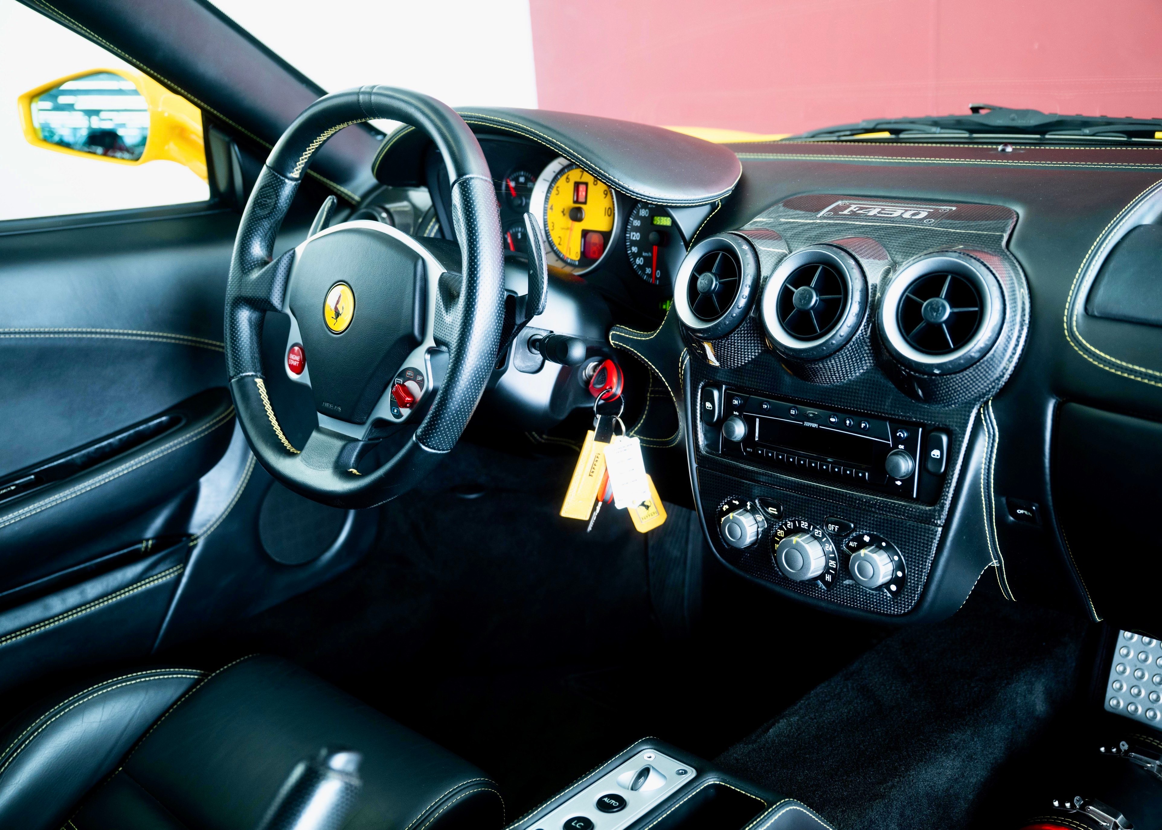 Image FERRARI F430 F430 Coupe Racing bucket seats (Full Ferrari history)