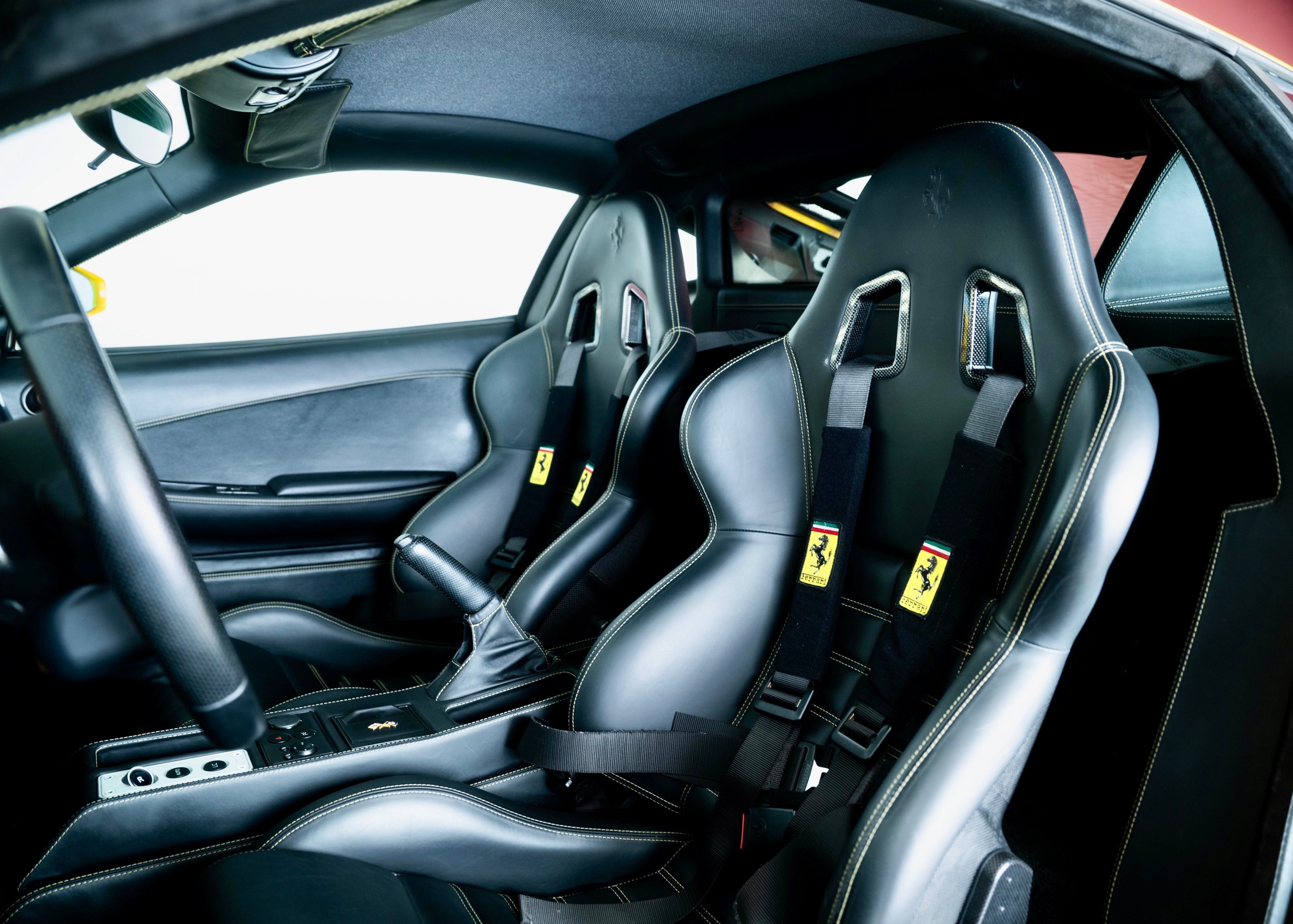 Image FERRARI F430 F430 Coupe Racing bucket seats (Full Ferrari history)