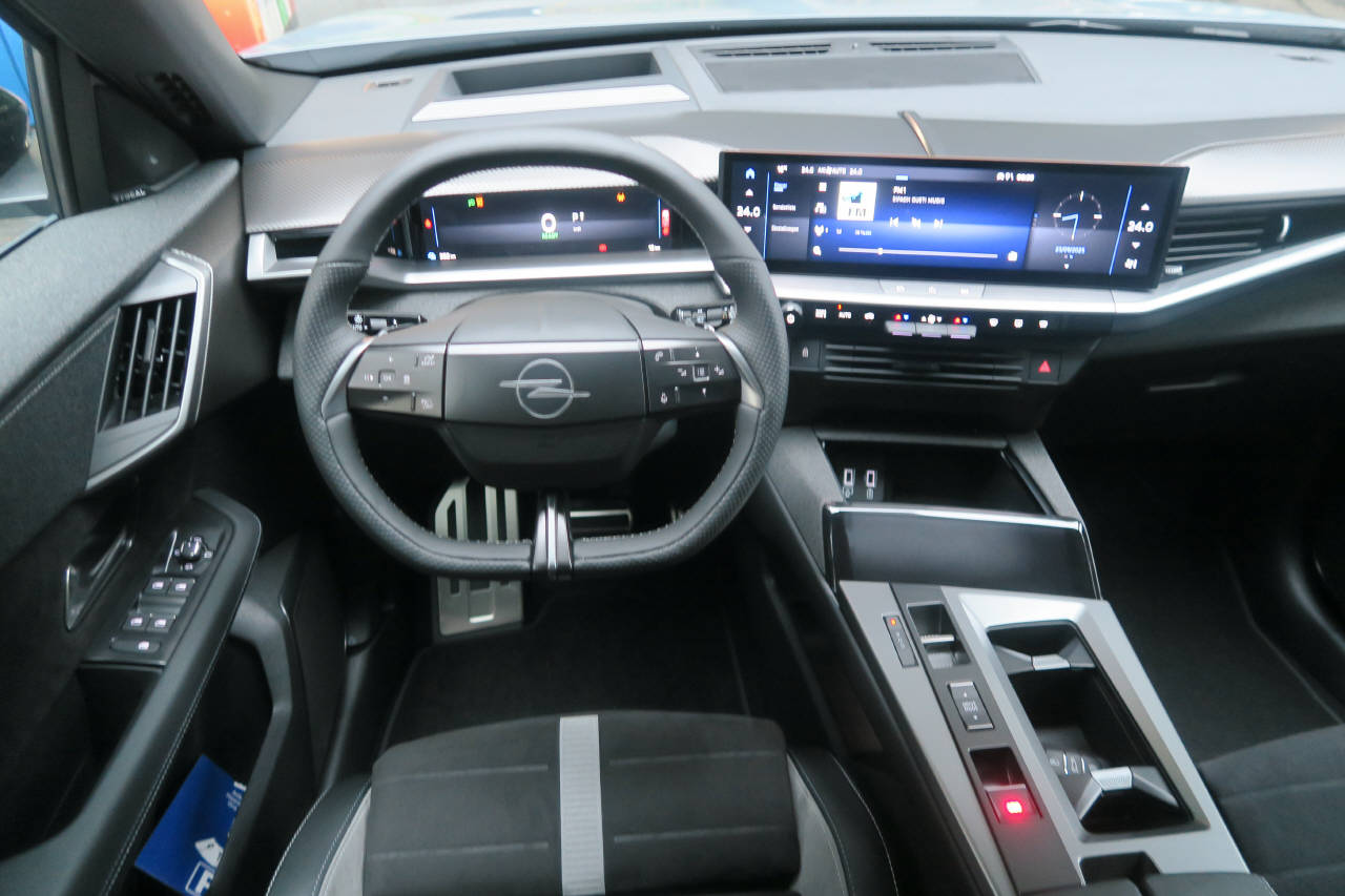OPEL Grandland-e Ultimate AWD-image-4