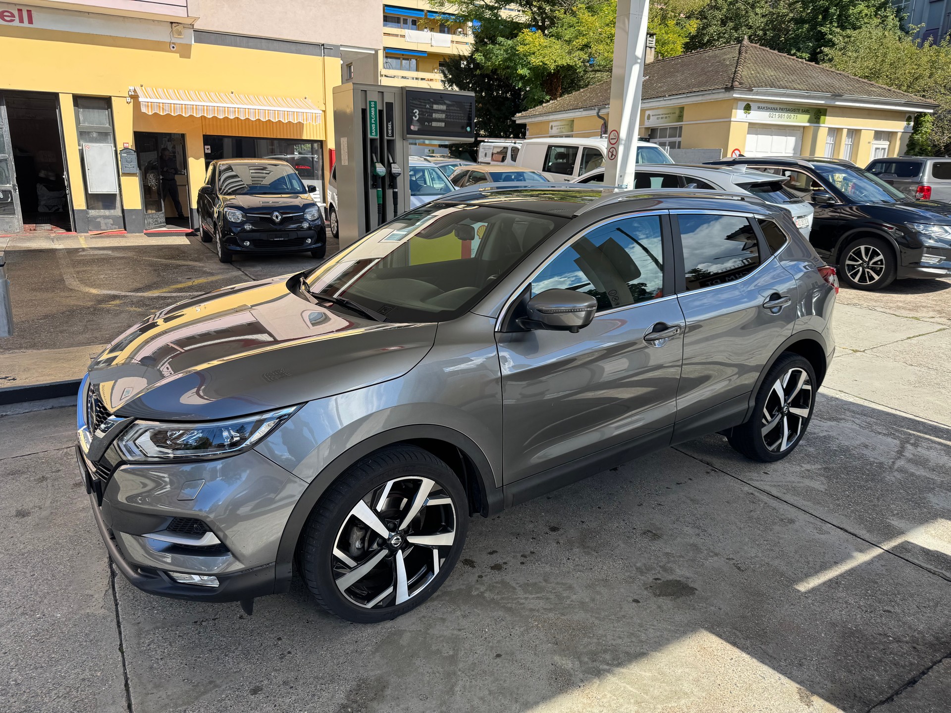 NISSAN Qashqai 1.3 DIG-T tekna DCT