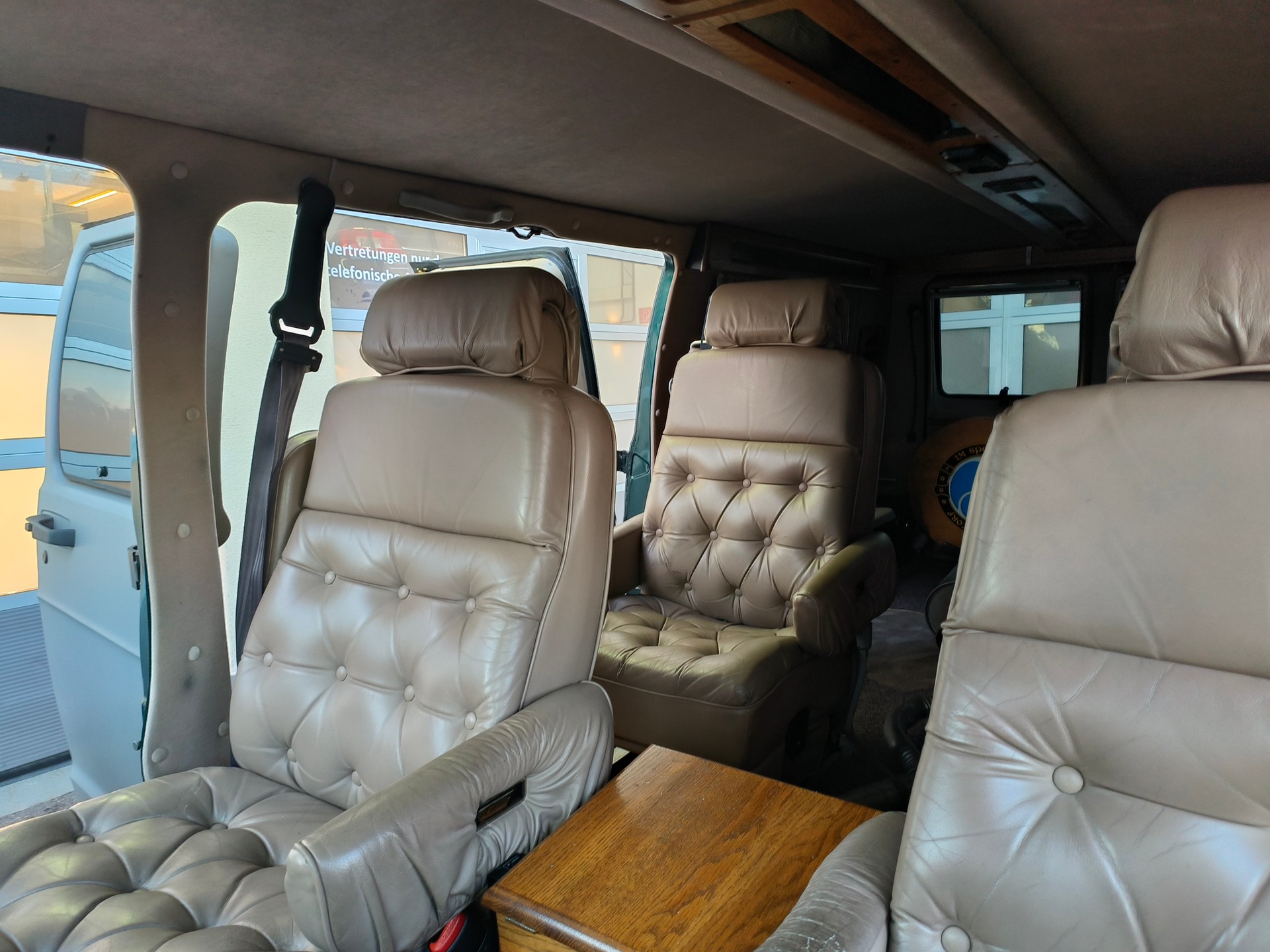 DODGE Camper VAN-image-15