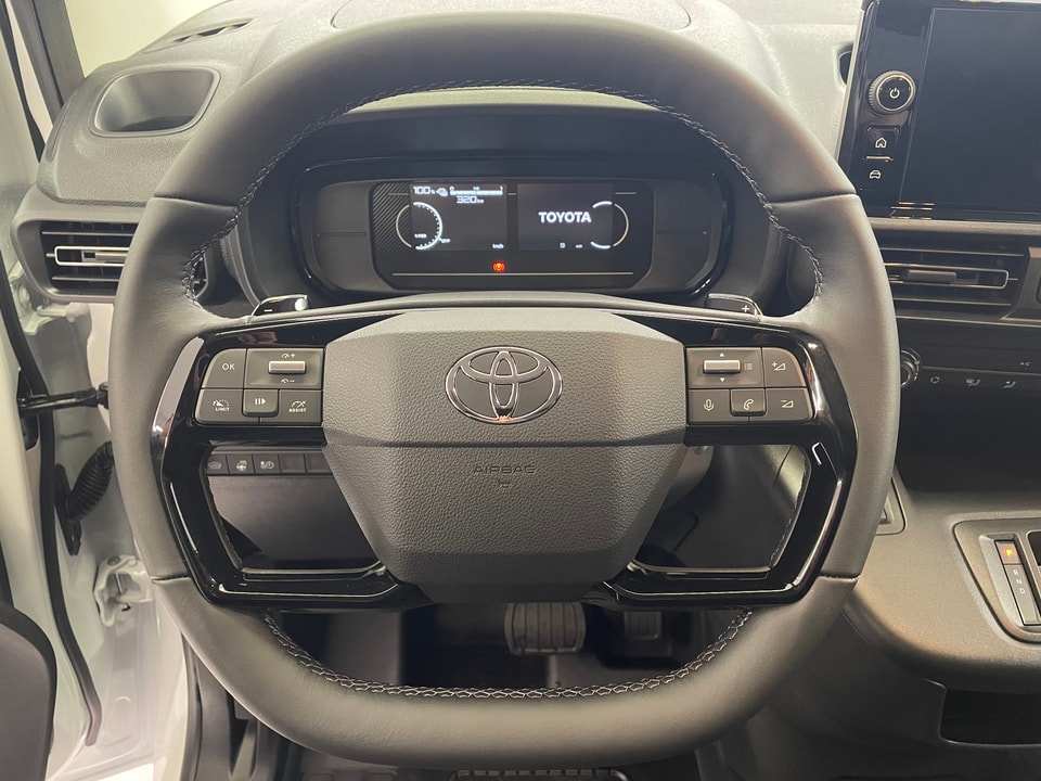 PROACE CITY Van L1 Electric 52 kWh Active