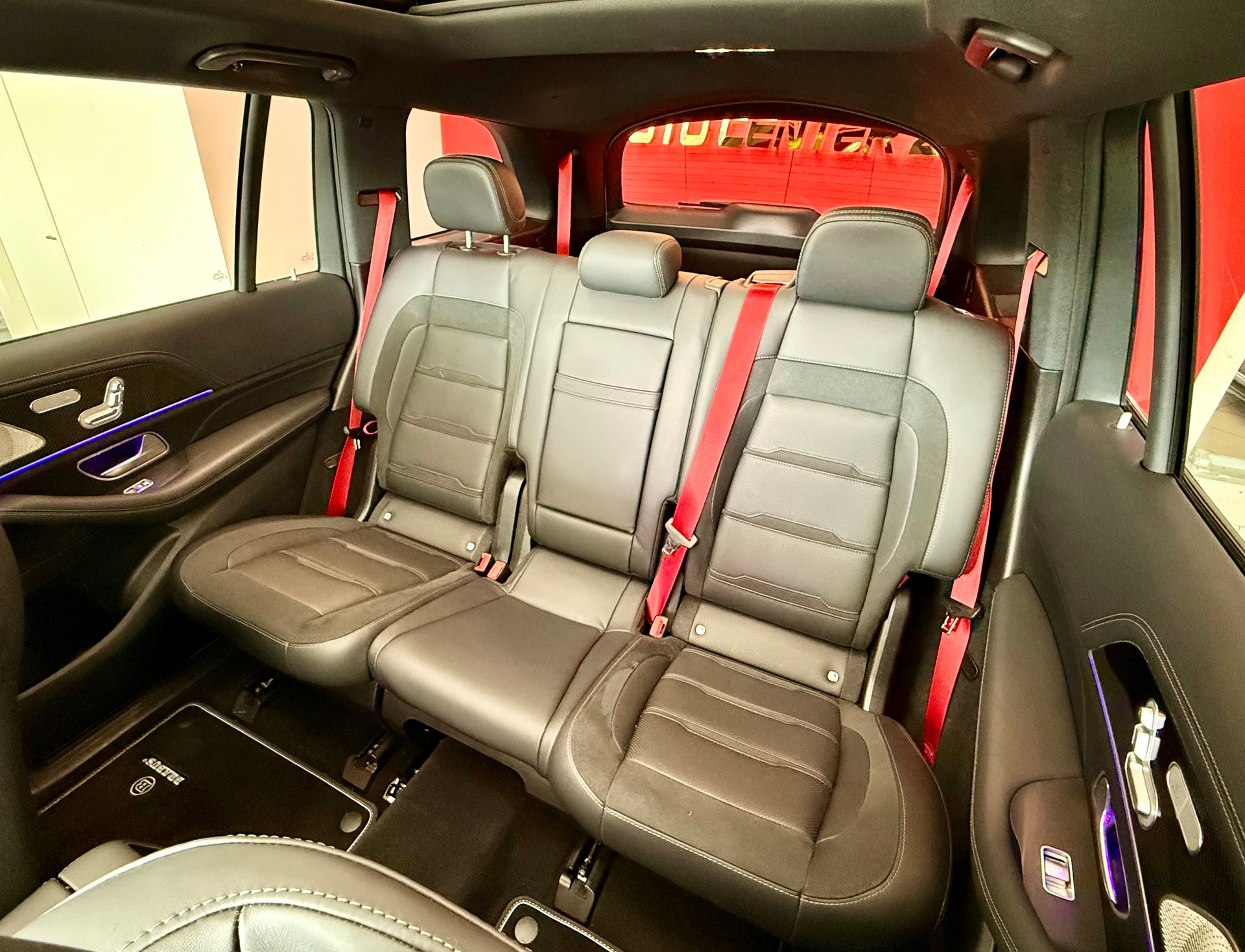 MERCEDES-BENZ GLS 63 S 4Matic+ TCT 9G-image-29
