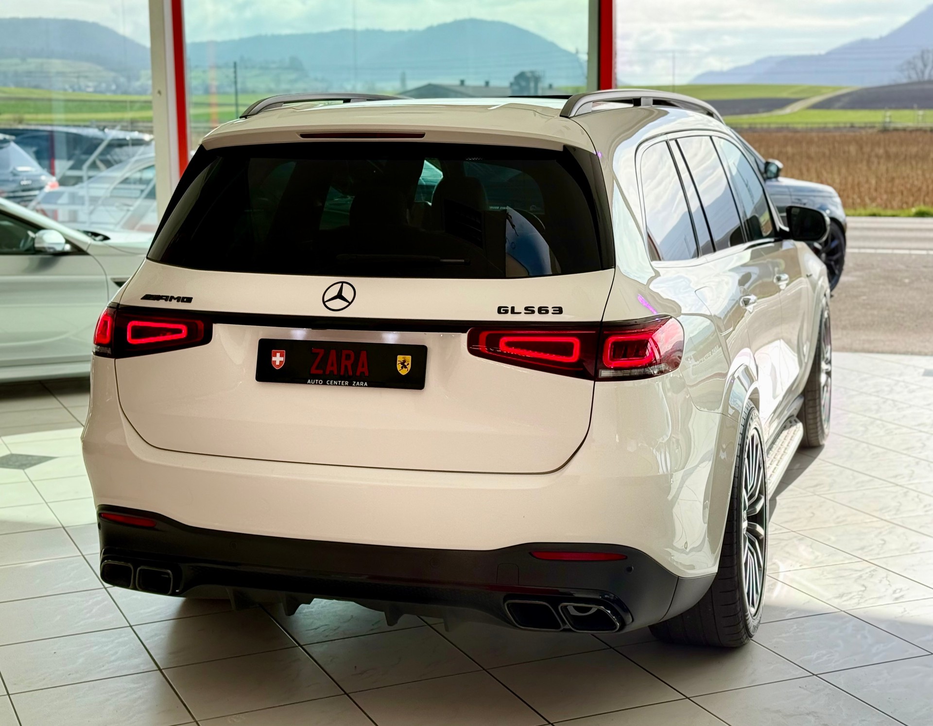 MERCEDES-BENZ GLS 63 S 4Matic+ TCT 9G-image-11