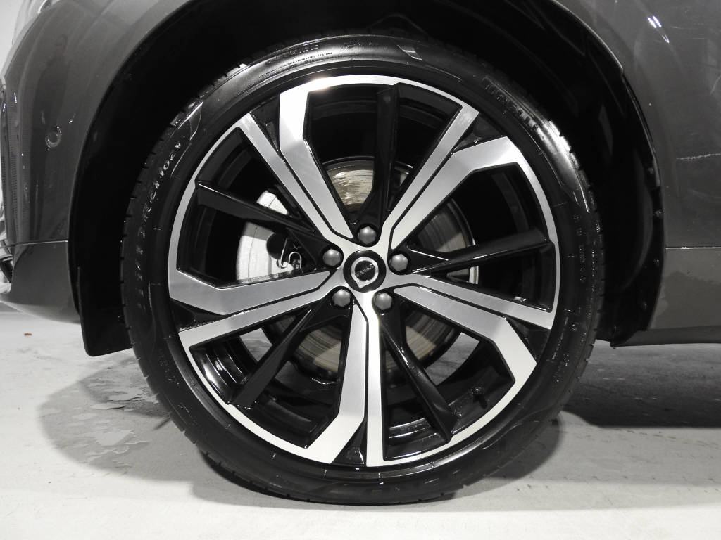 VOLVO XC60 2.0 T6 TE eAWD-image-11