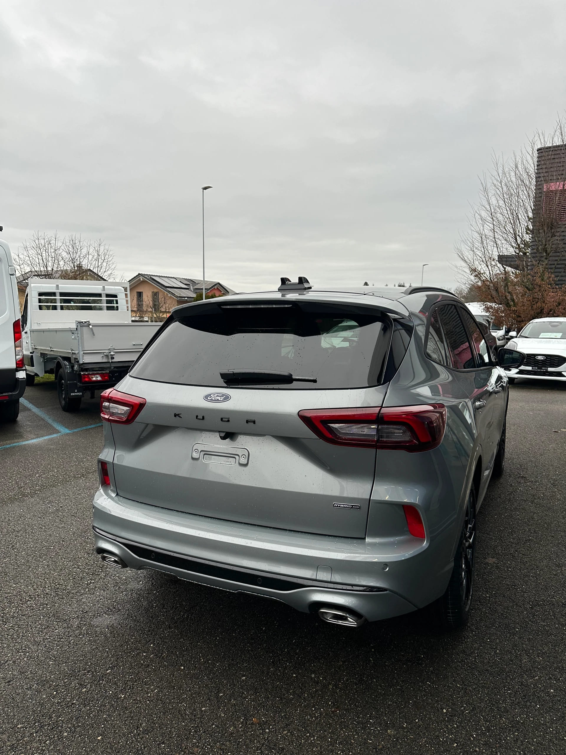 FORD Kuga 2.5 Hybrid ST-Line X 4x4 FHEV-image-6