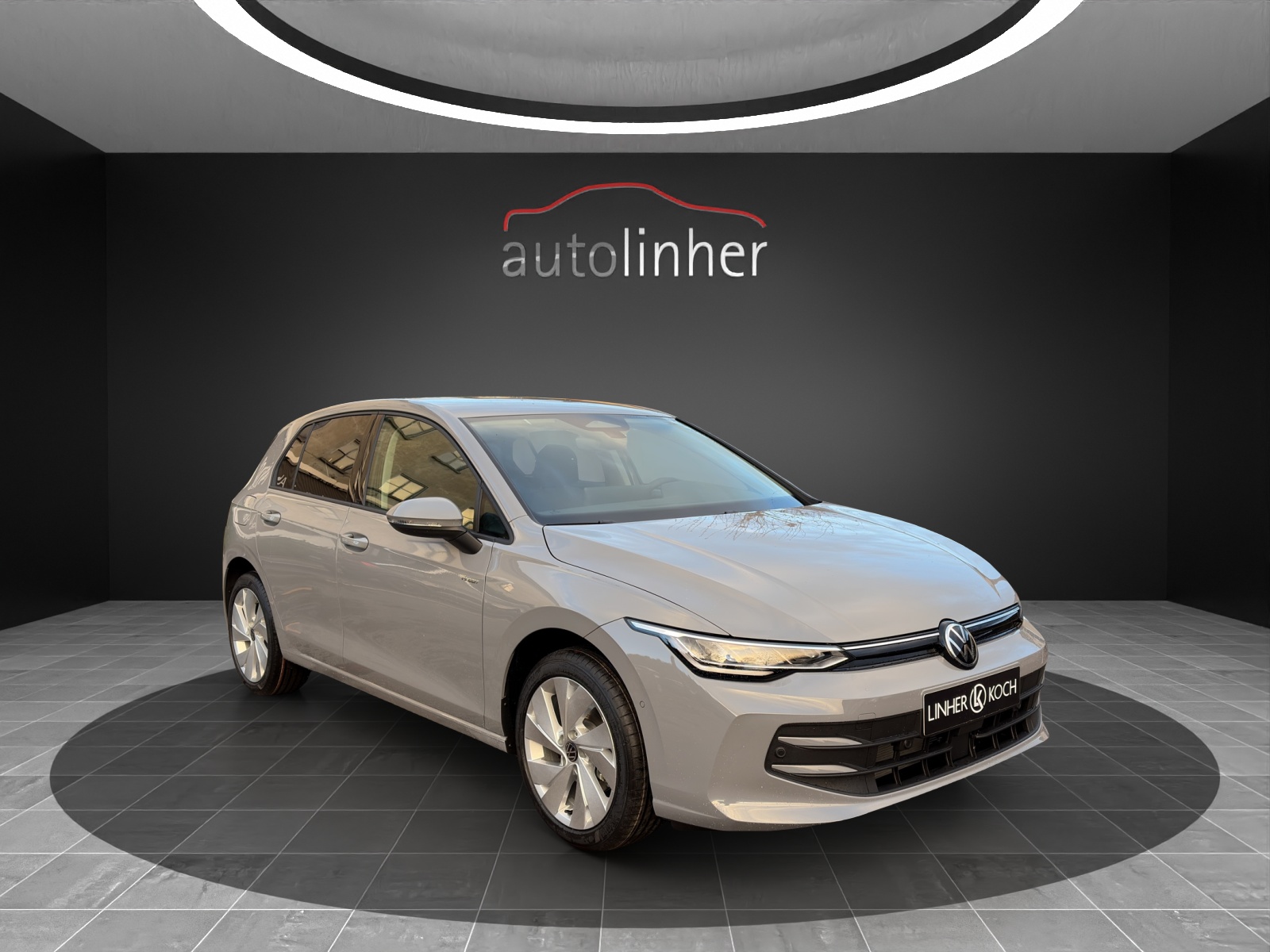 VW Golf 1.5 TSI Basis-image-5
