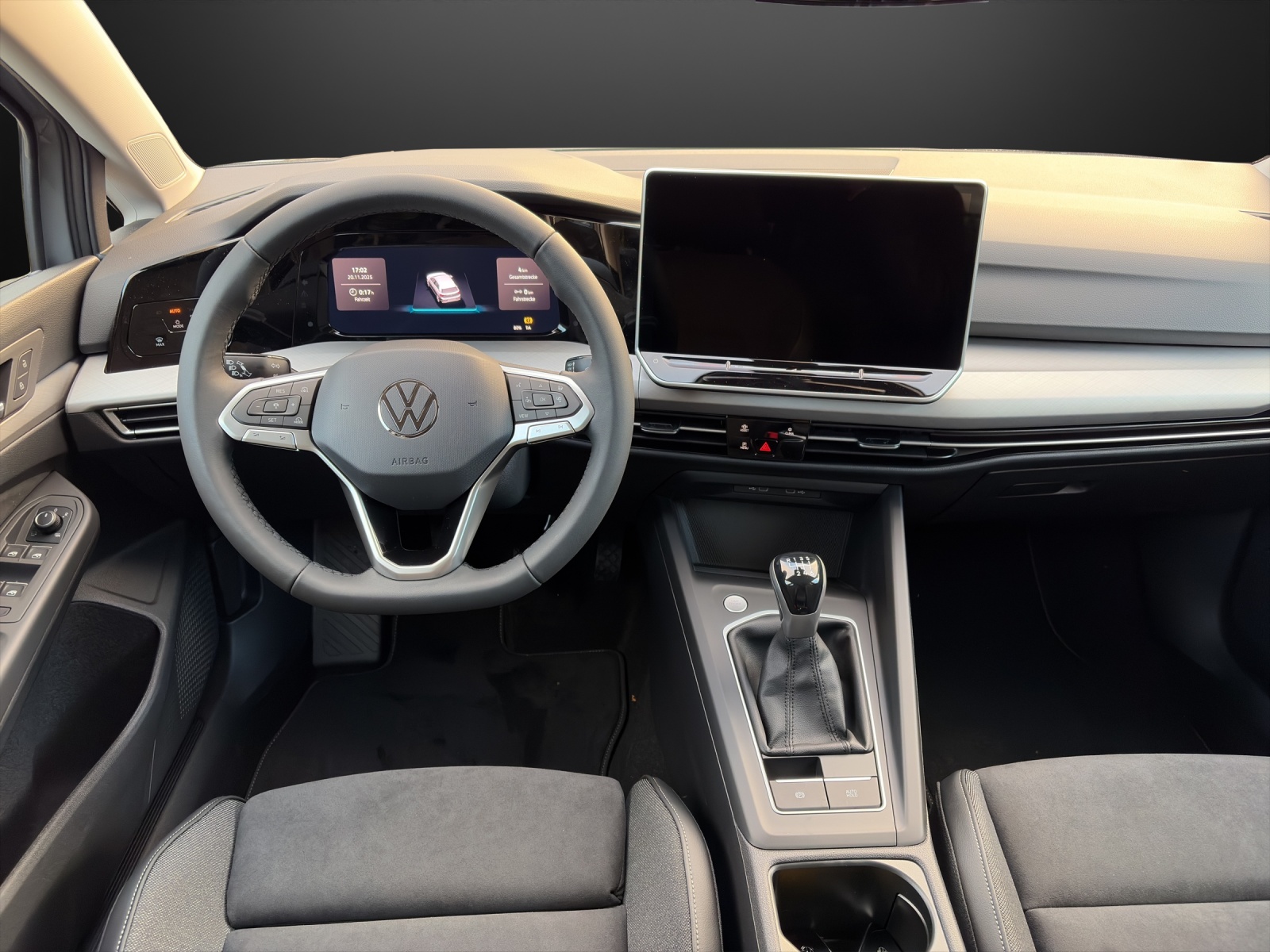 VW Golf 1.5 TSI Basis-image-9