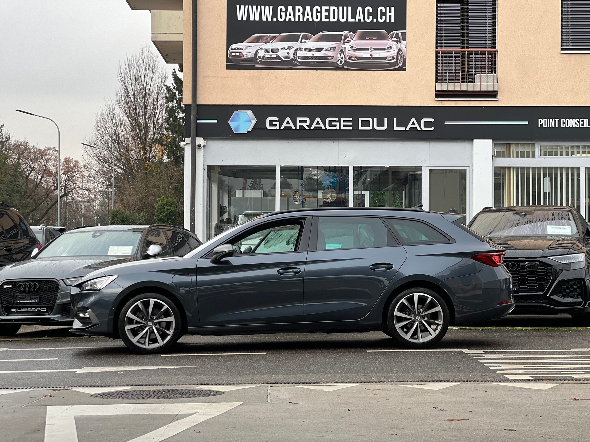 SEAT Leon ST 1.4 eHybrid pHEV DSG Hola FR-image-4