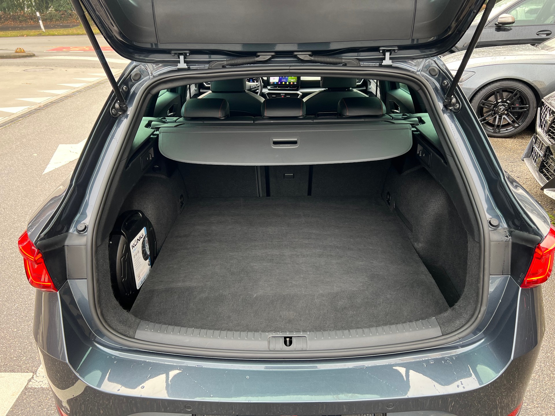 SEAT Leon ST 1.4 eHybrid pHEV DSG Hola FR-image-8