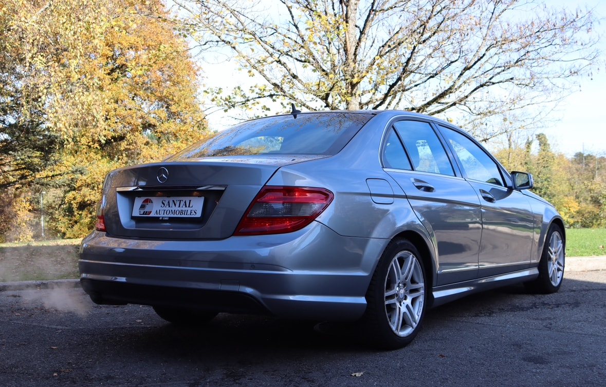 MERCEDES-BENZ C 180 CGI BlueEfficiency Automatic-image-3