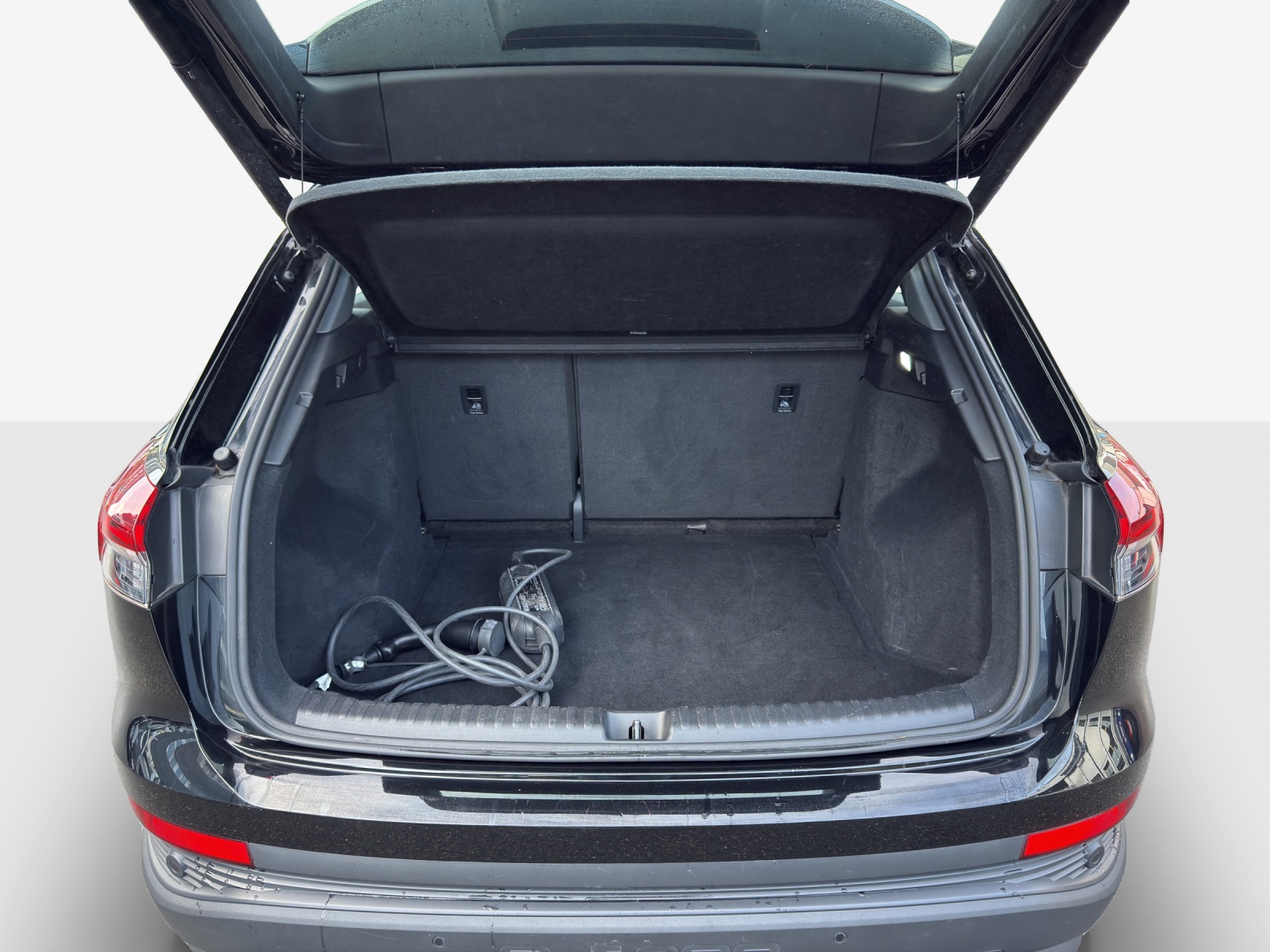 AUDI Q4 e-tron 35-image-13