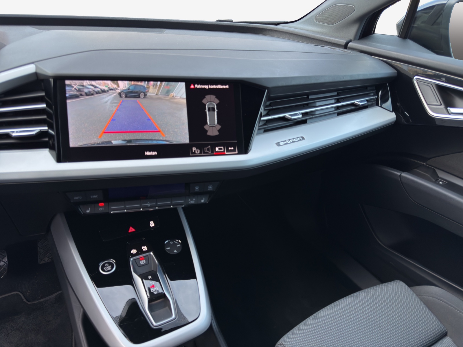 AUDI Q4 e-tron 35-image-11