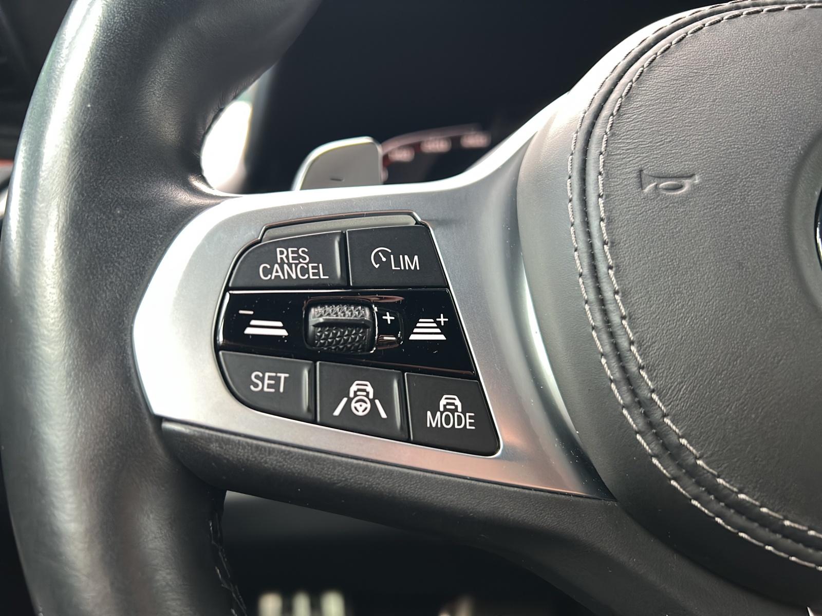 BMW M850i xDrive Coupé-image-19