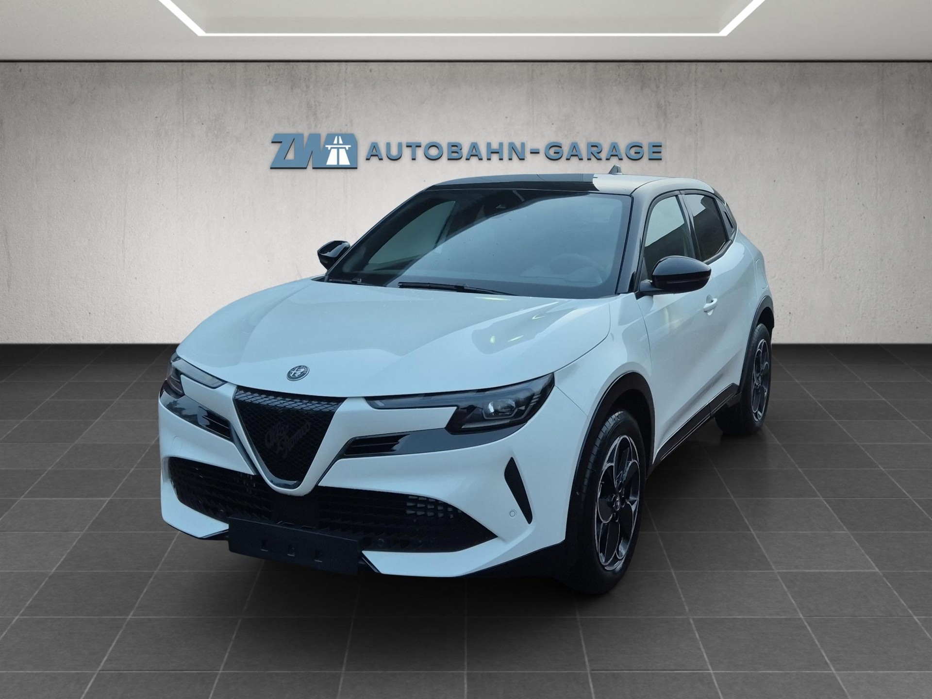 ALFA ROMEO Junior 1.2 Ibrida Q4-image-0