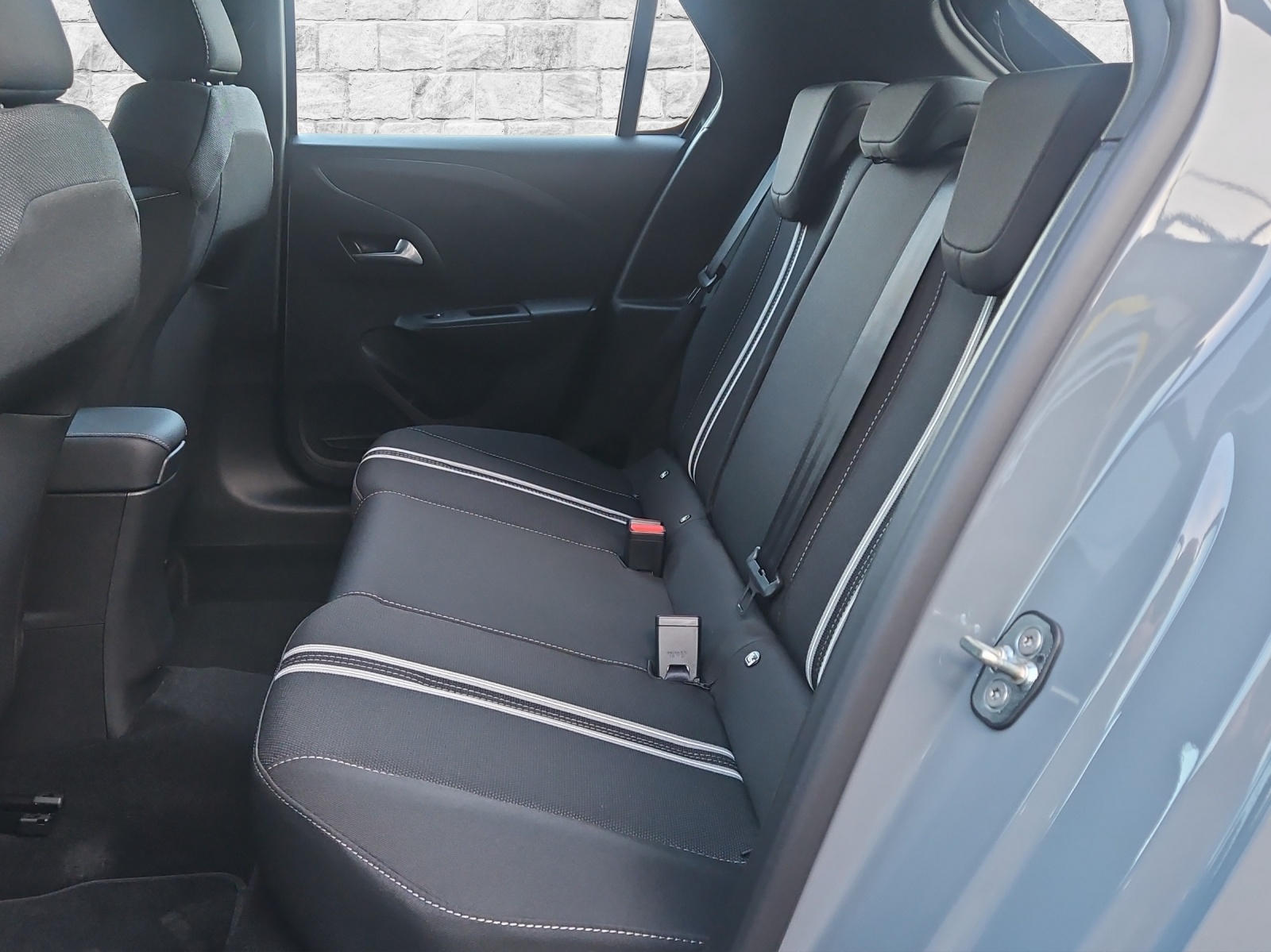 OPEL Corsa 1.2 T Hybrid Viva-image-7