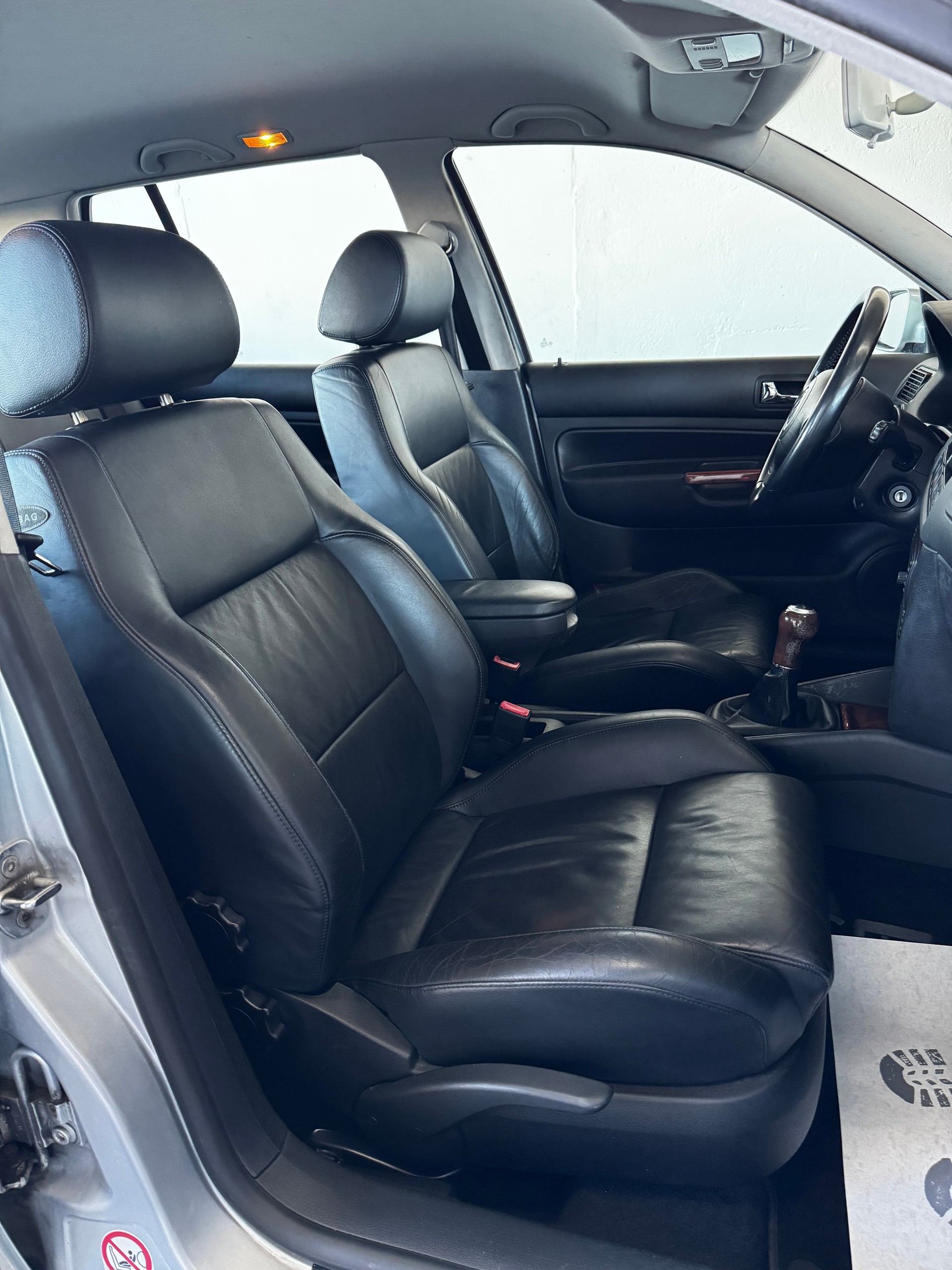 VW Golf 2.8 Highline 4Motion-image-22