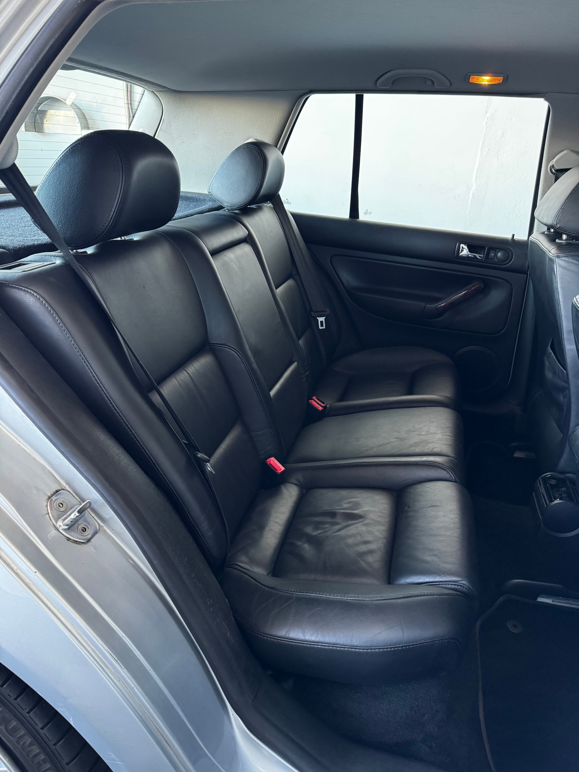 VW Golf 2.8 Highline 4Motion-image-24