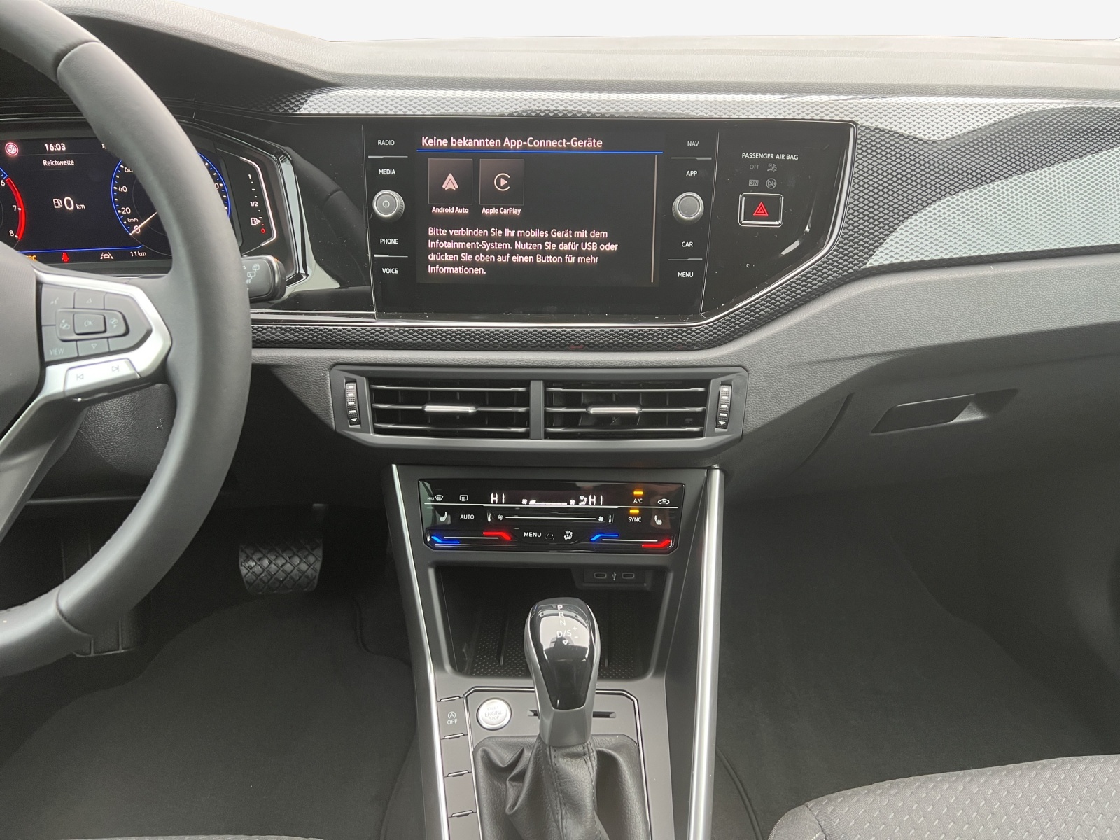 VW Polo 1.0 TSI Life DSG-image-10