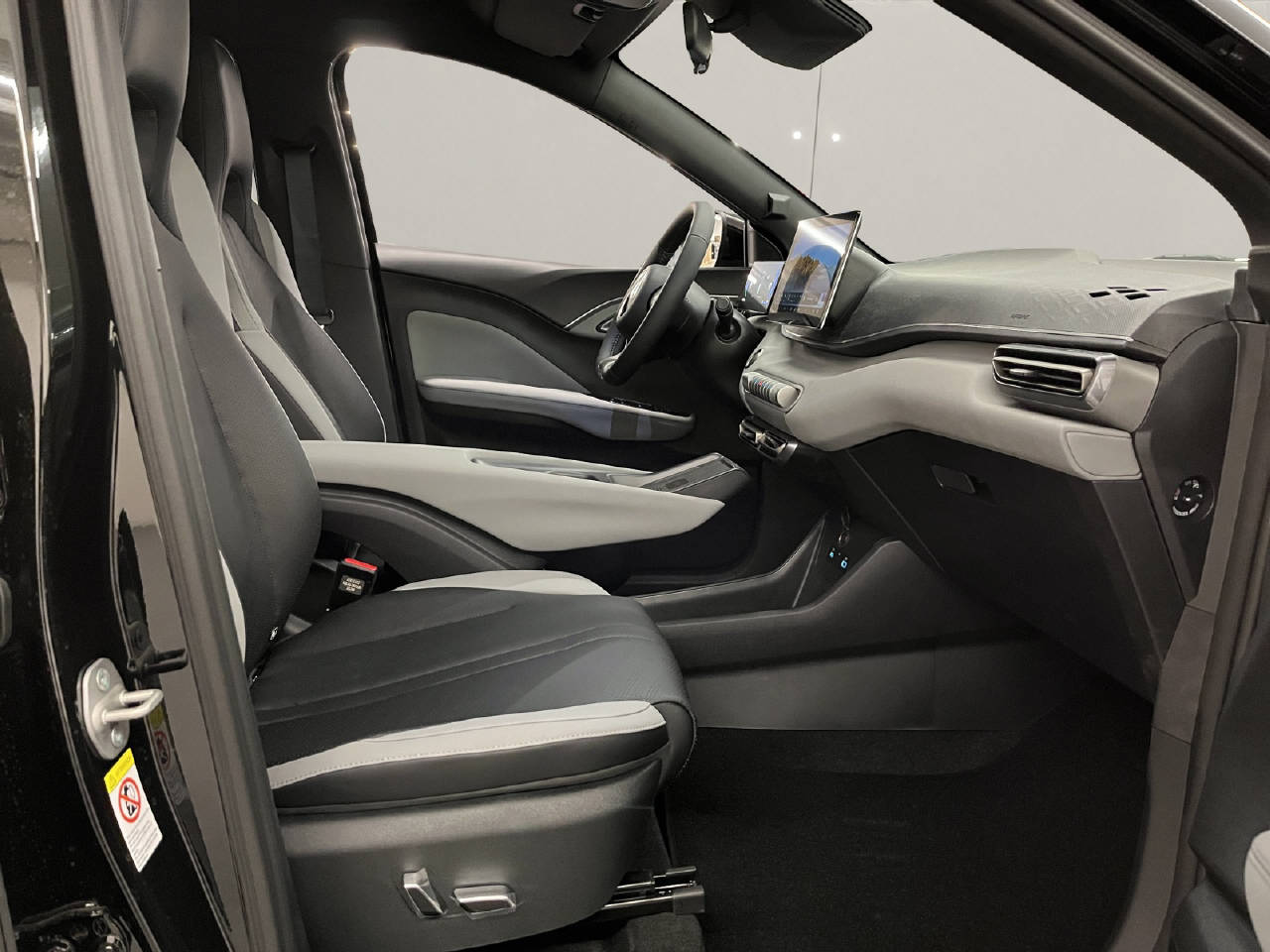 BYD Dolphin Surf Comfort CH FAHRZEUG-image-11