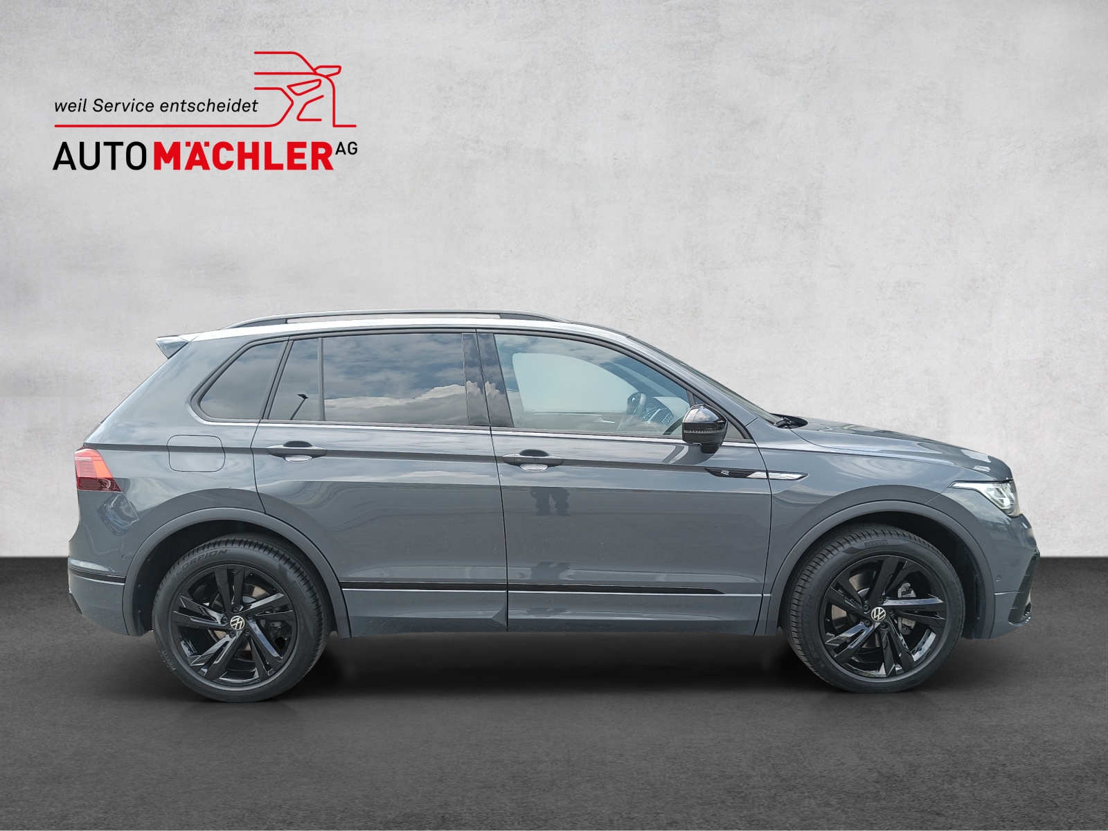 VW Tiguan 2.0 TDI SCR R-Line Black Style DSG *8- Fach Räder*-showroom-element-3