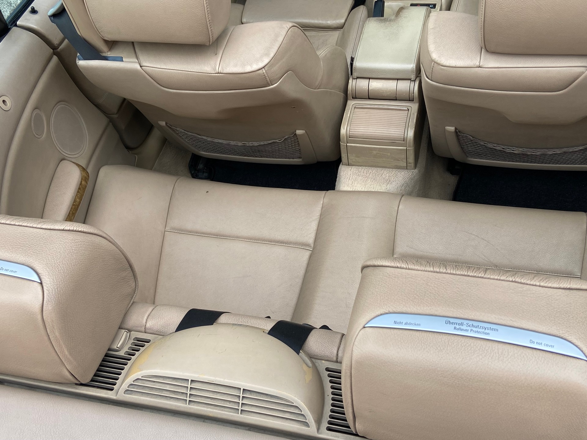 BMW 330Ci Cabriolet-image-14