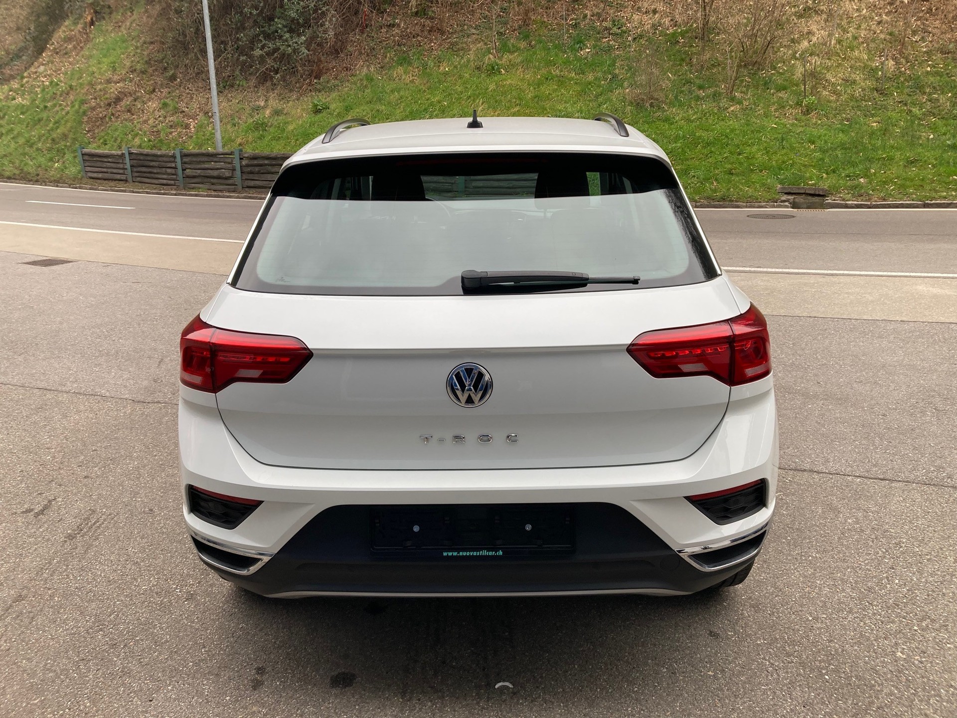 VW T-Roc 1.5 TSI EVO Advance-image-3
