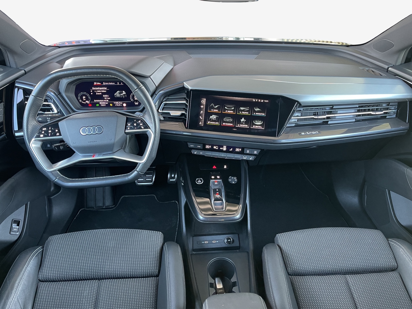 AUDI Q4 e-tron 50 quattro-image-9