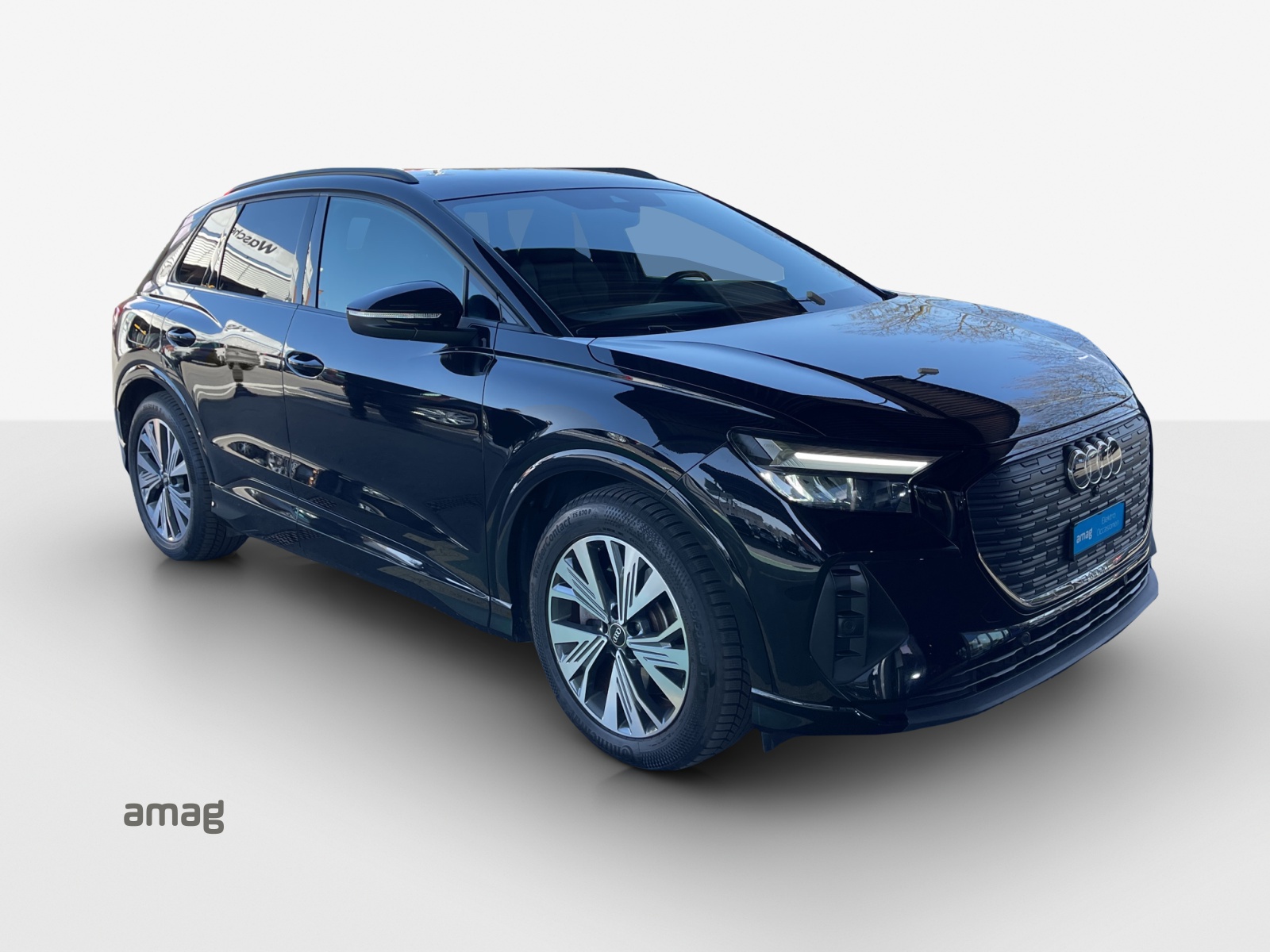 AUDI Q4 e-tron 50 quattro-image-6