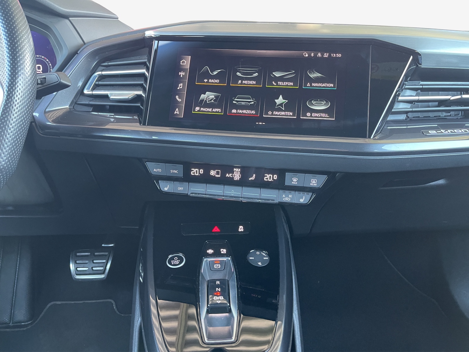 AUDI Q4 e-tron 50 quattro-image-11