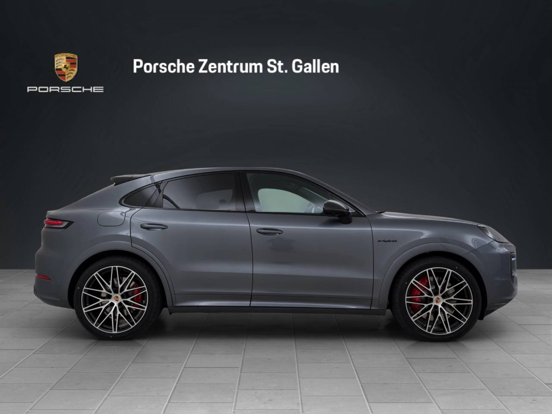PORSCHE Cayenne S E-Hybrid Coupé Black Edition-image-6
