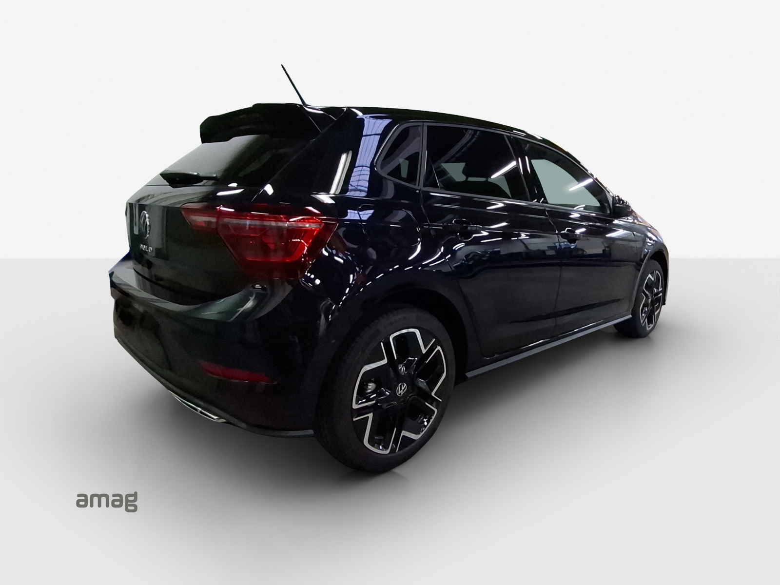 VW Polo 1.0 TSI R-Line DSG-image-4