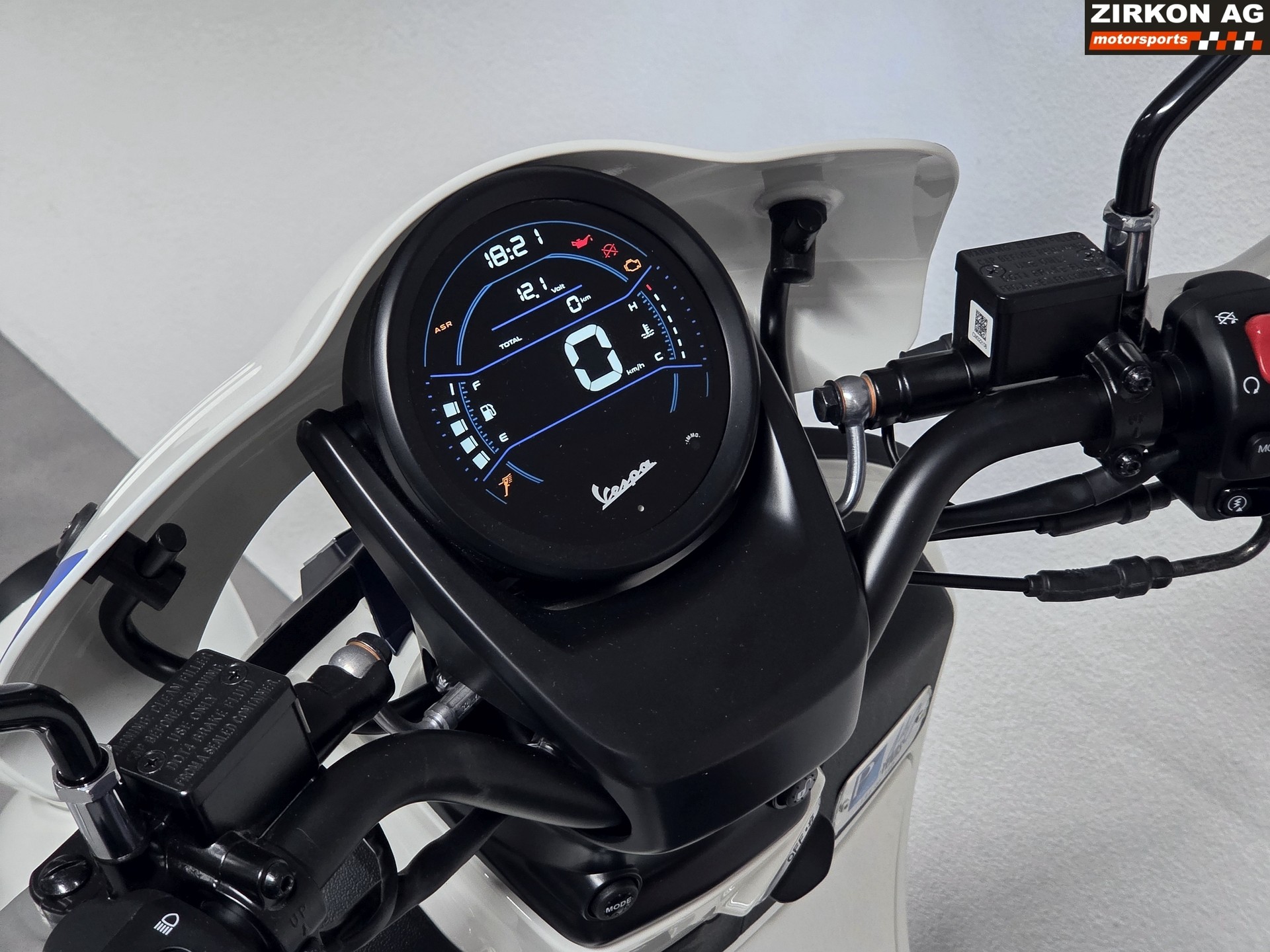 PIAGGIO Vespa GTV 300 140th of Piaggio-image-15