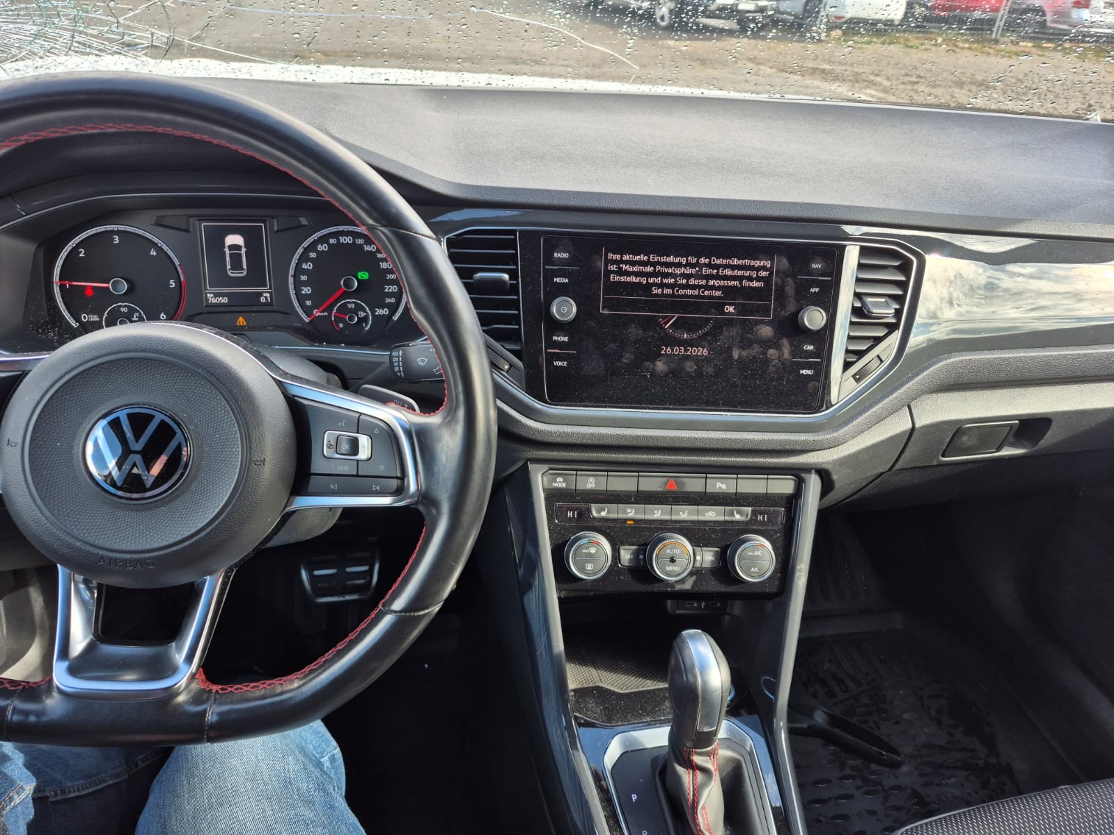 VW T-Roc 2.0 TDI SCR Advance DSG 4Motion-image-2