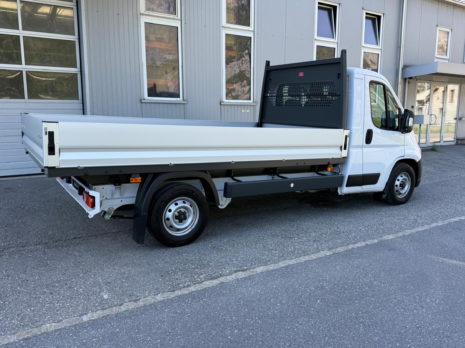 CITROEN Jumper 35+ 2.2 BlueHDi 140 L3-image-6