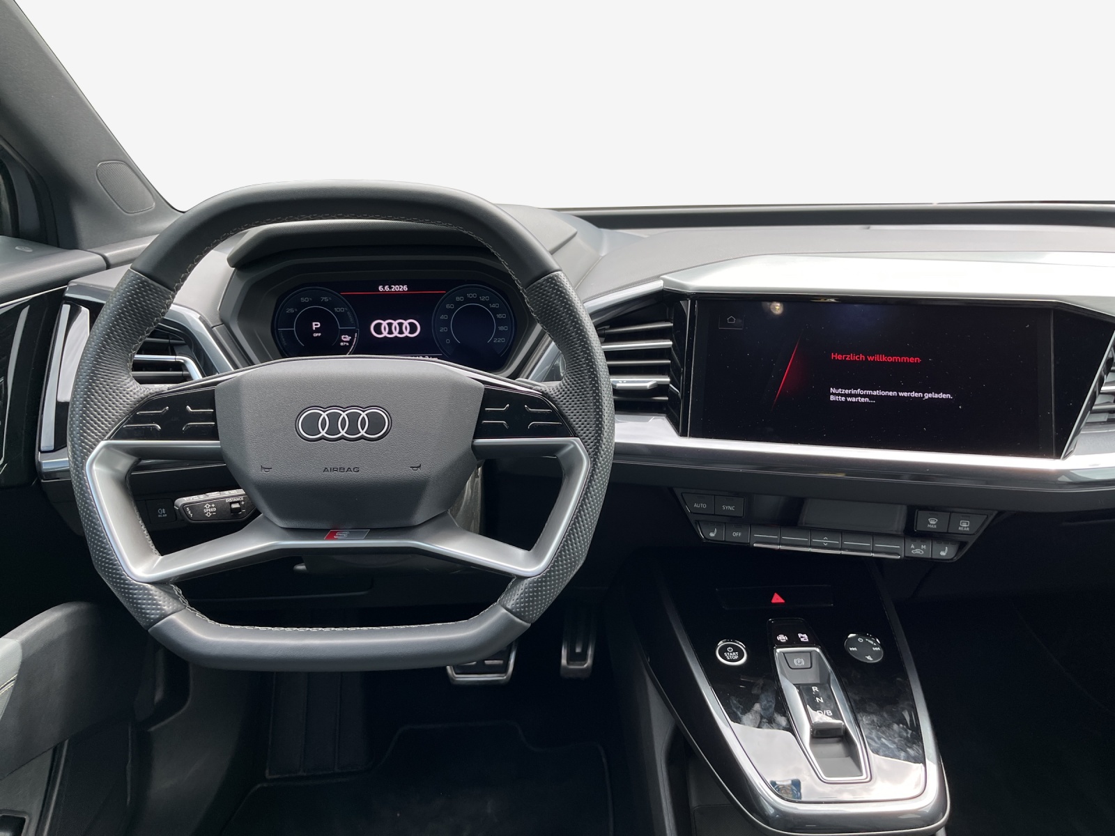 AUDI Q4 e-tron 50 quattro-image-9