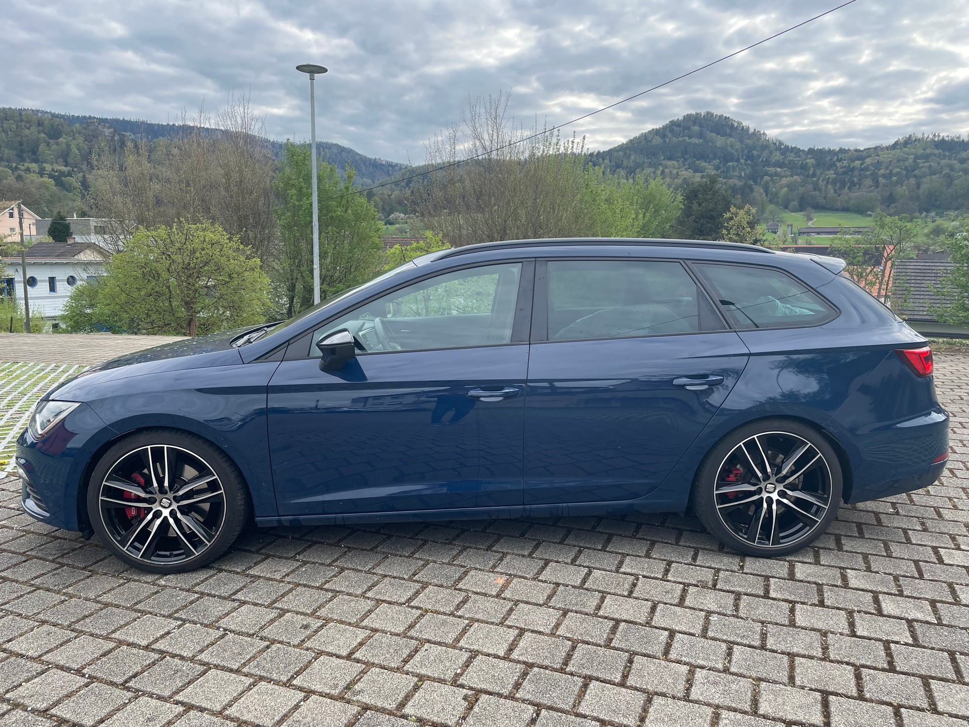 SEAT Leon ST 2.0 TSI Cupra 300 4 Drive DSG