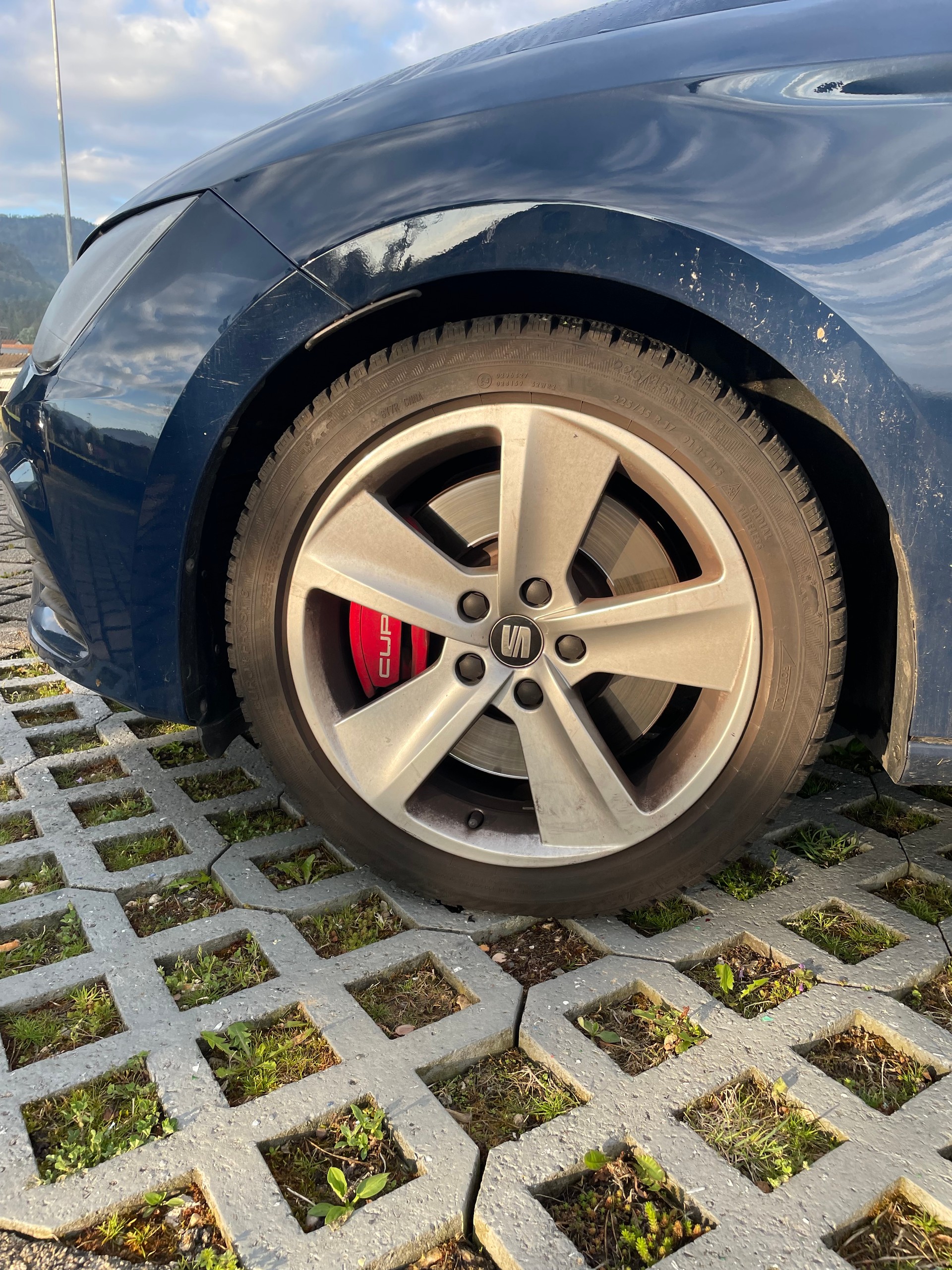 SEAT Leon ST 2.0 TSI Cupra 300 4 Drive DSG-image-5
